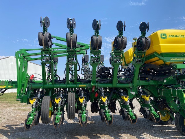  2025 John Deere 1795 at LandMark in Beatrice, NE