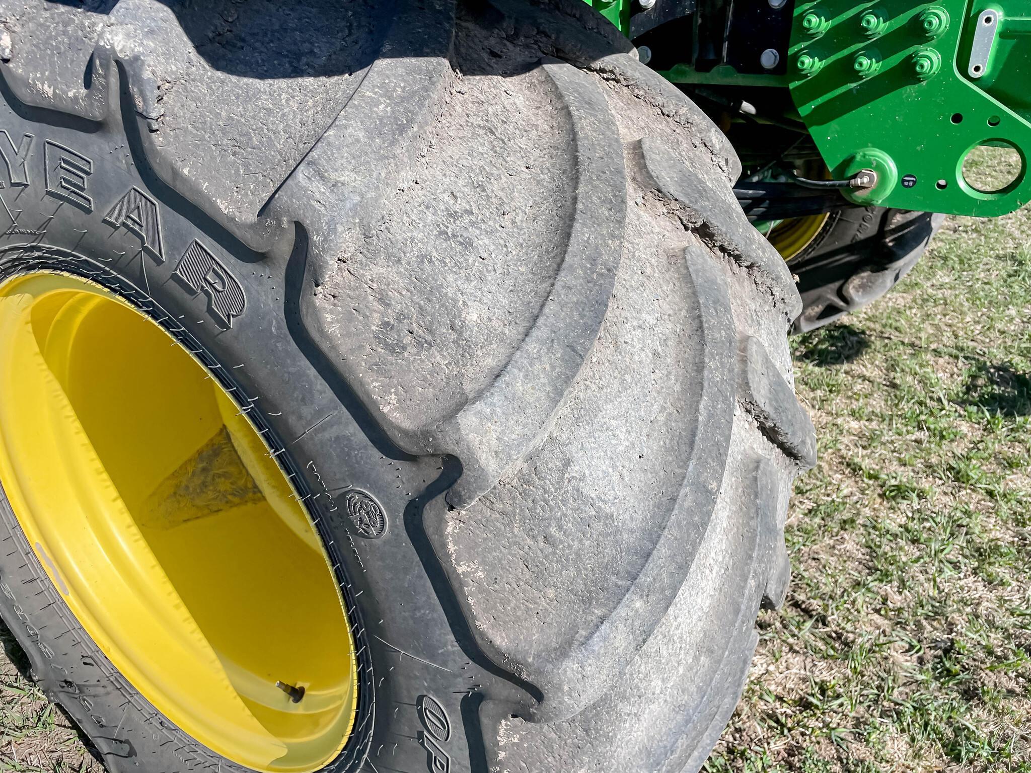  2019 John Deere F4365 at LandMark in Gothenburg, NE