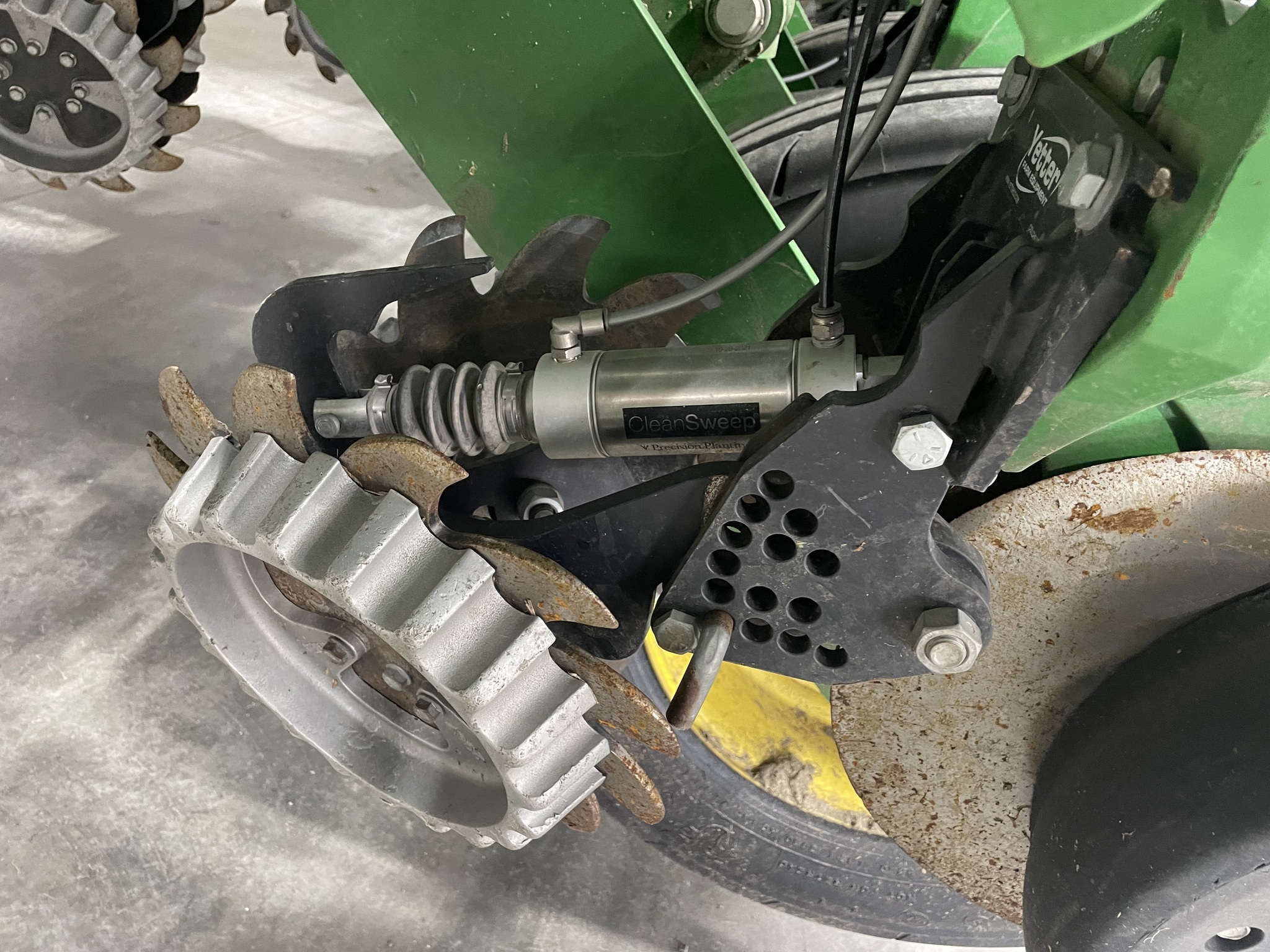  2022 John Deere 1795 at LandMark in Lexington, NE