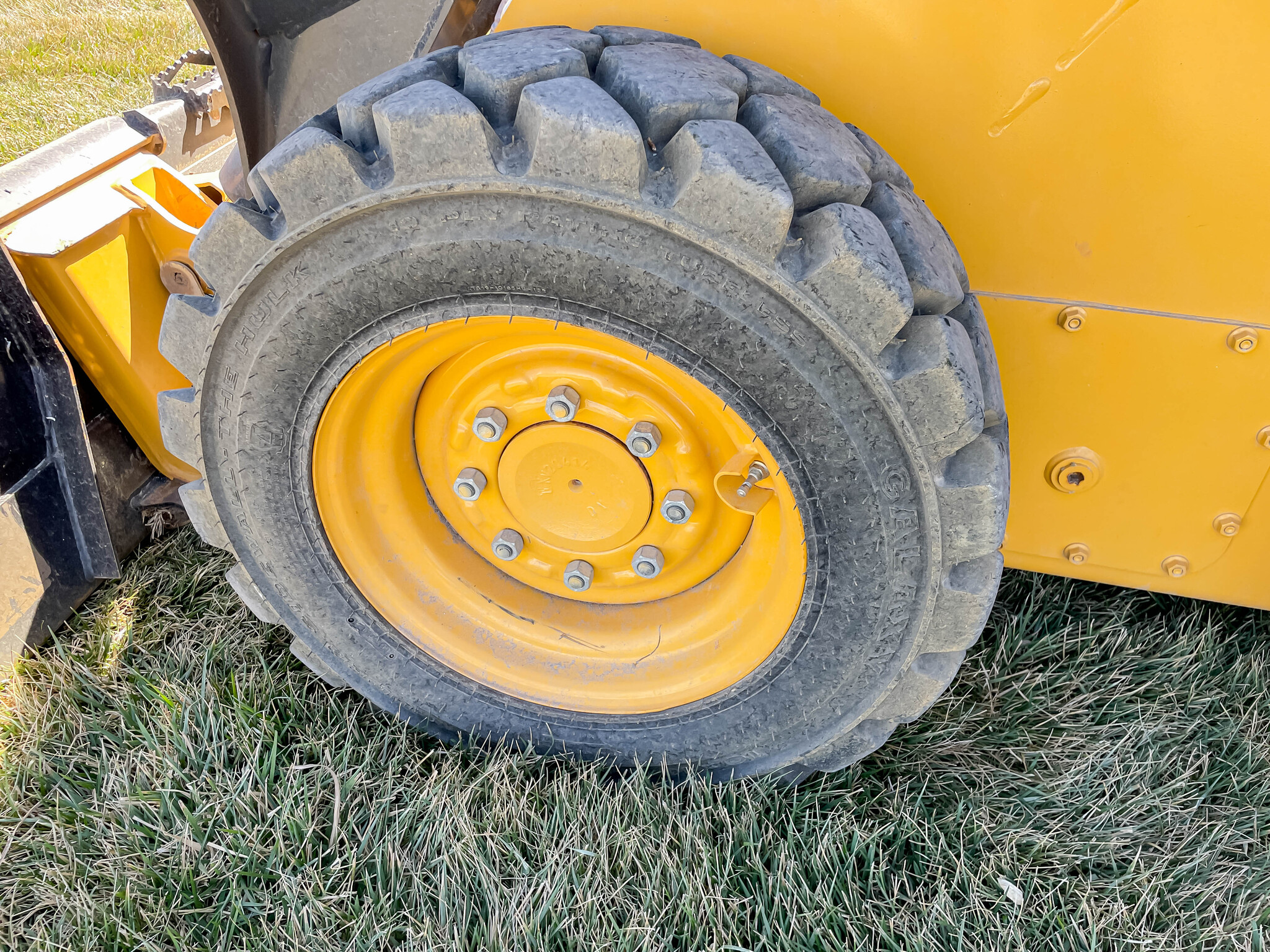  2021 John Deere 324G at LandMark in Phillipsburg, KS