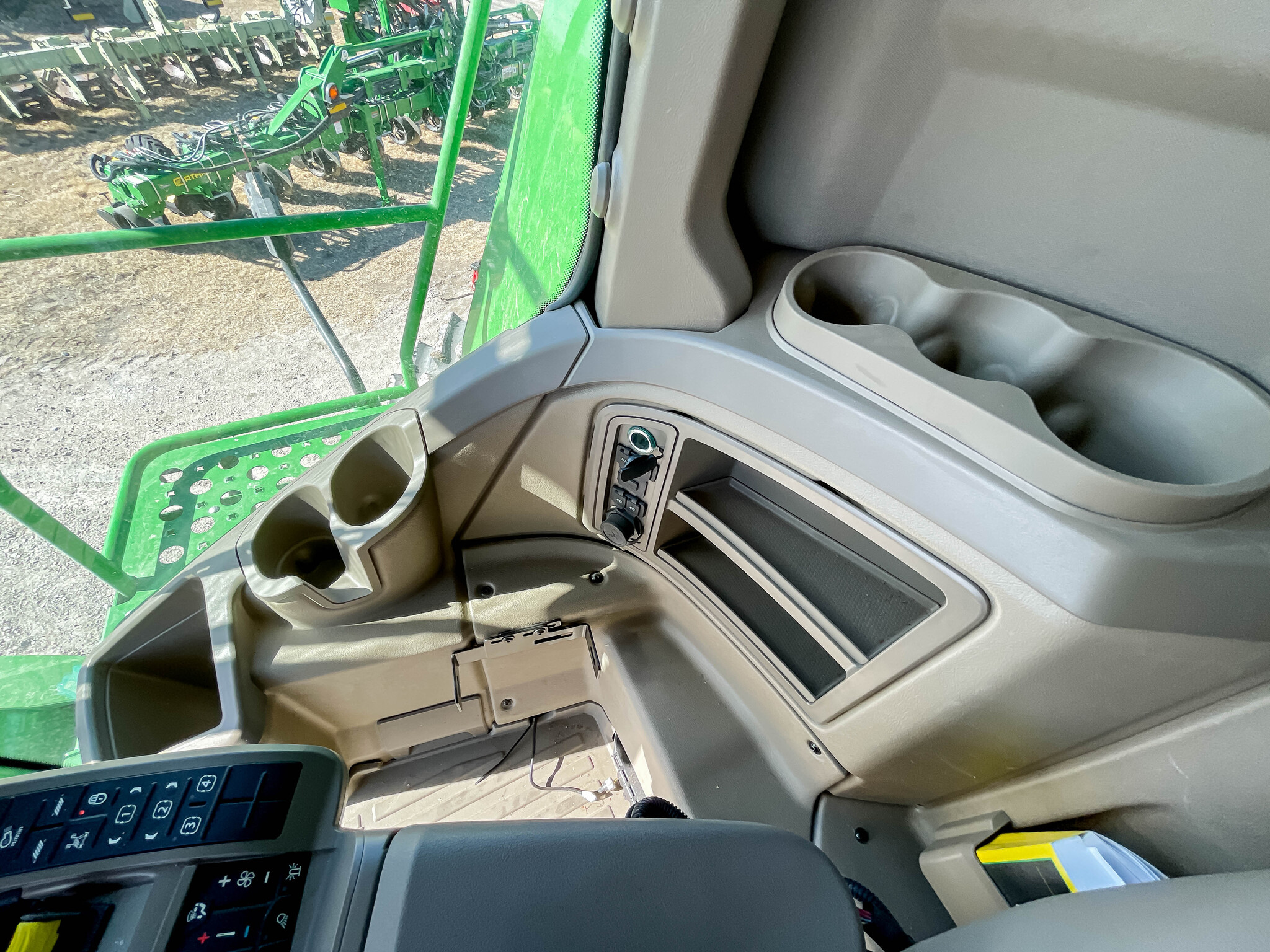  2024 John Deere X9 1000 at LandMark in Kearney, NE