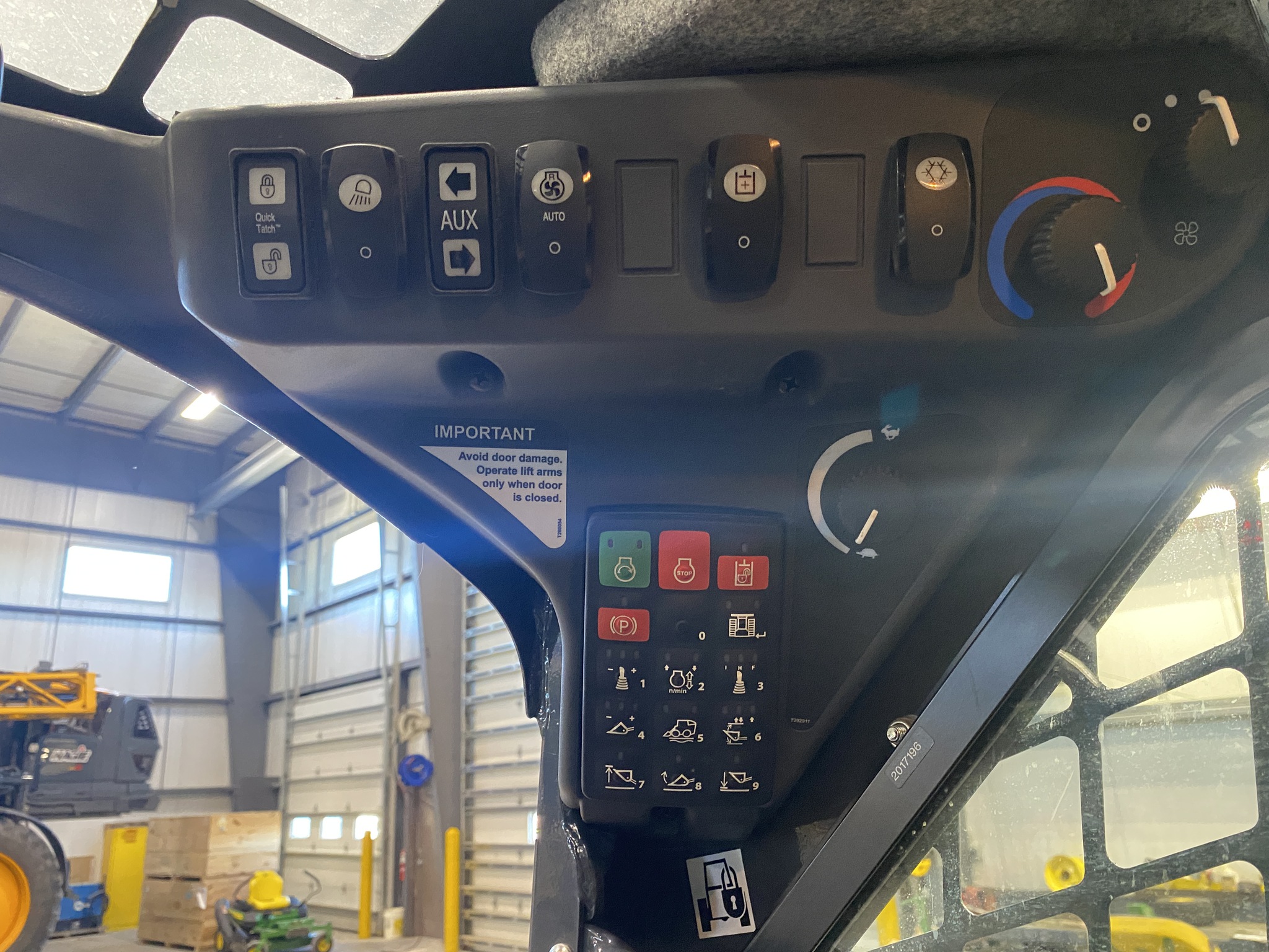  2024 John Deere 333G at LandMark in Hebron, NE