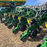  2024 John Deere 1775NT at LandMark in Beatrice, NE