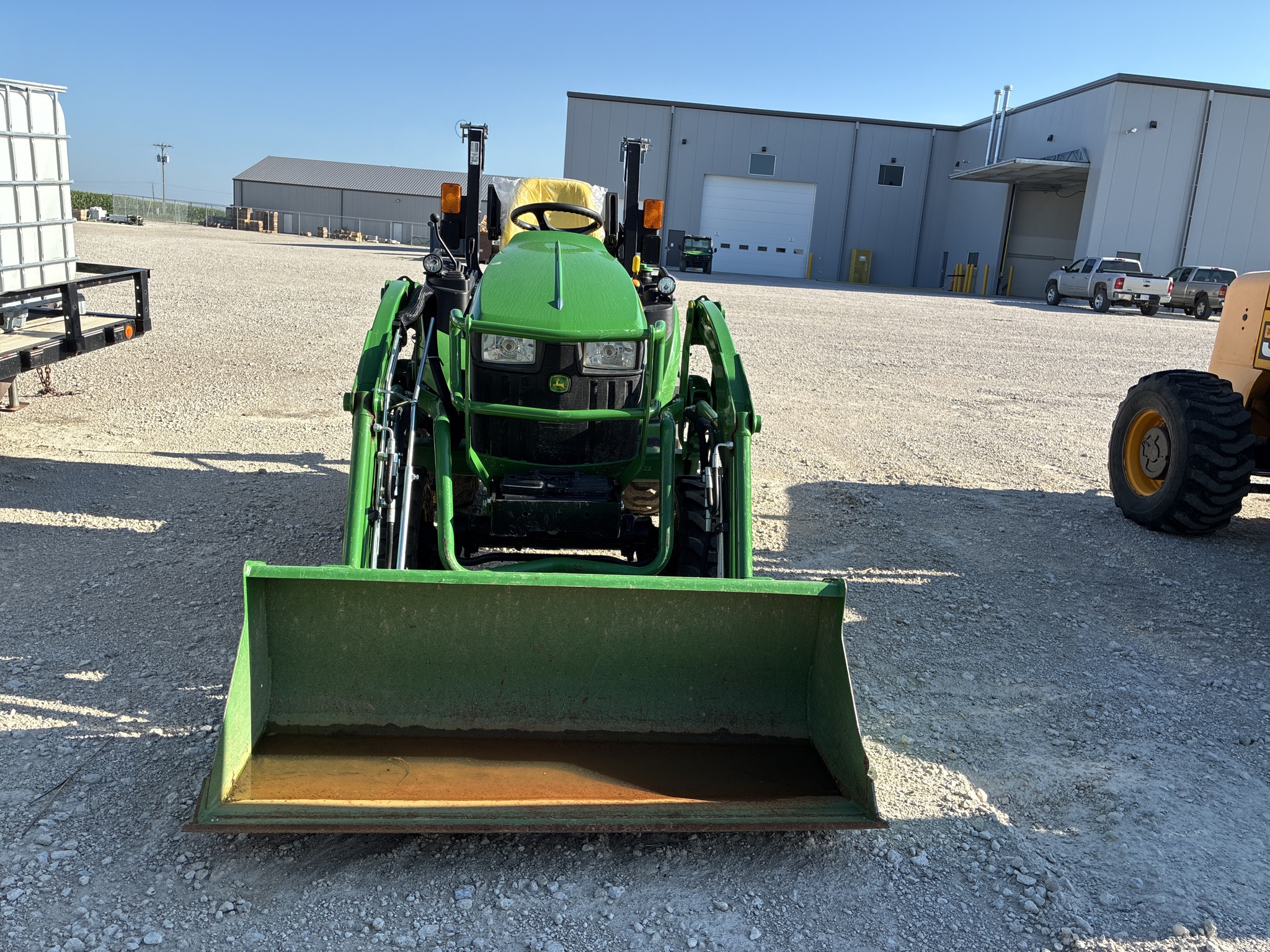  2020 John Deere 2025R at LandMark in Hastings, NE