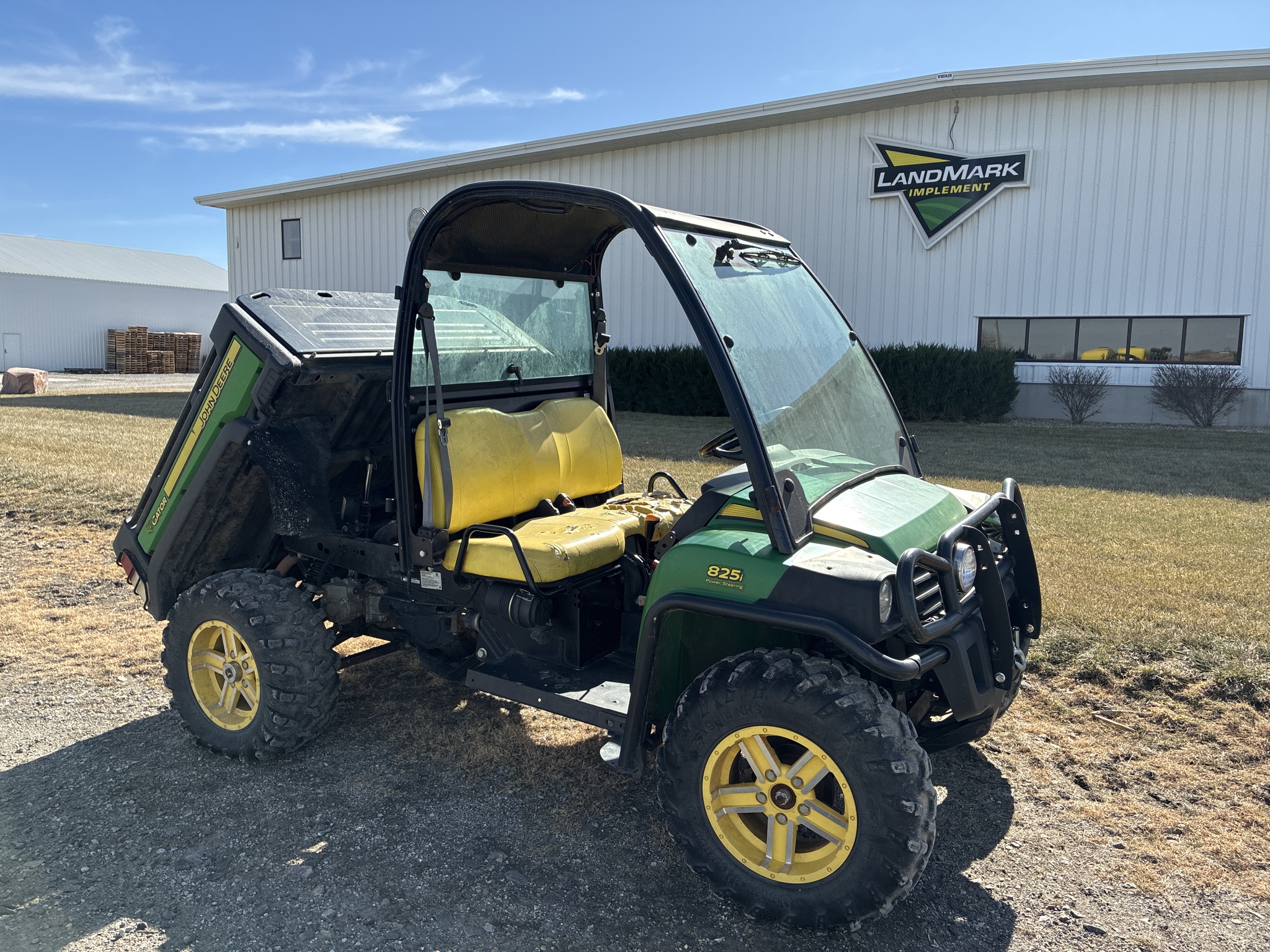  2014 John Deere XUV 825i Power Steering at LandMark in Marysville, KS