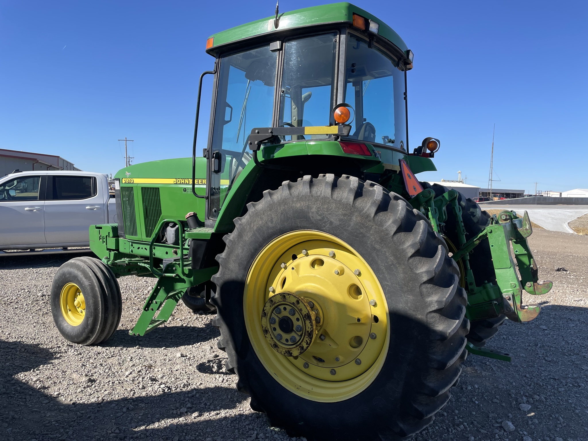  1999 John Deere 7810 at LandMark in Lexington, NE