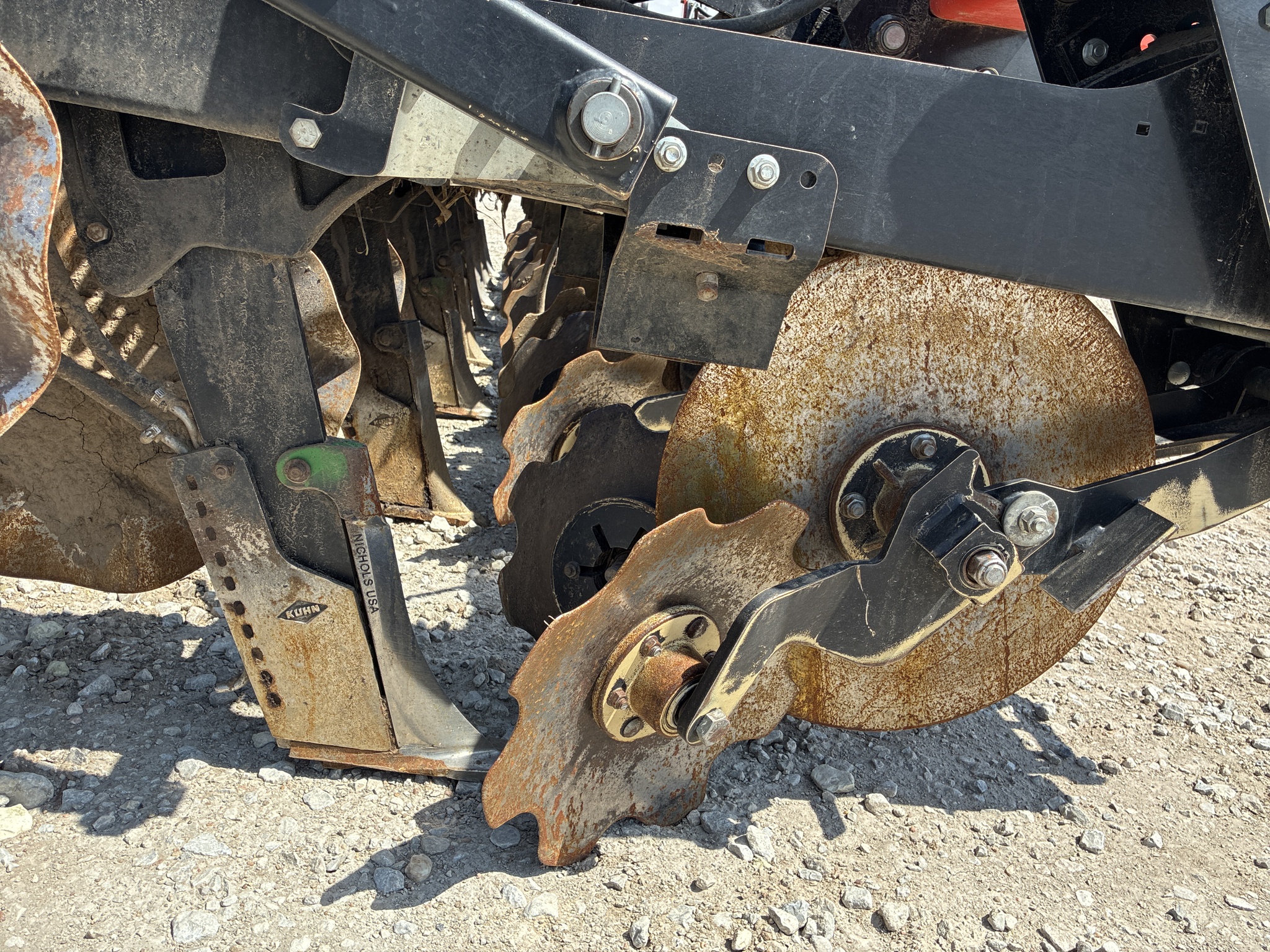  2019 Kuhn Krause 1205M-830R at LandMark in Fairfield, NE