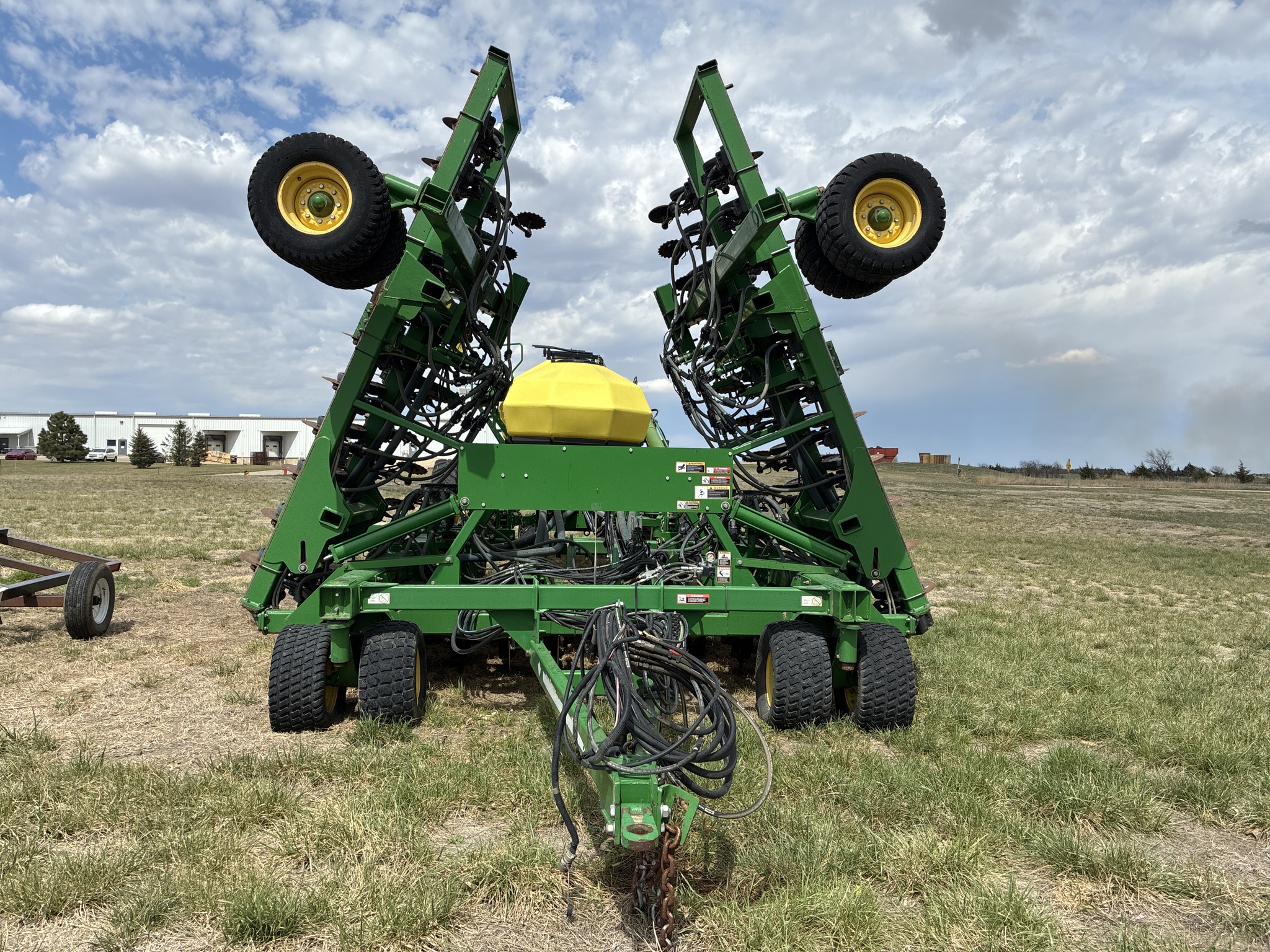  2013 John Deere 1890 at LandMark in Hebron, NE