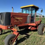  2002 NEW HOLLAND HW320 at LandMark in Gothenburg, NE
