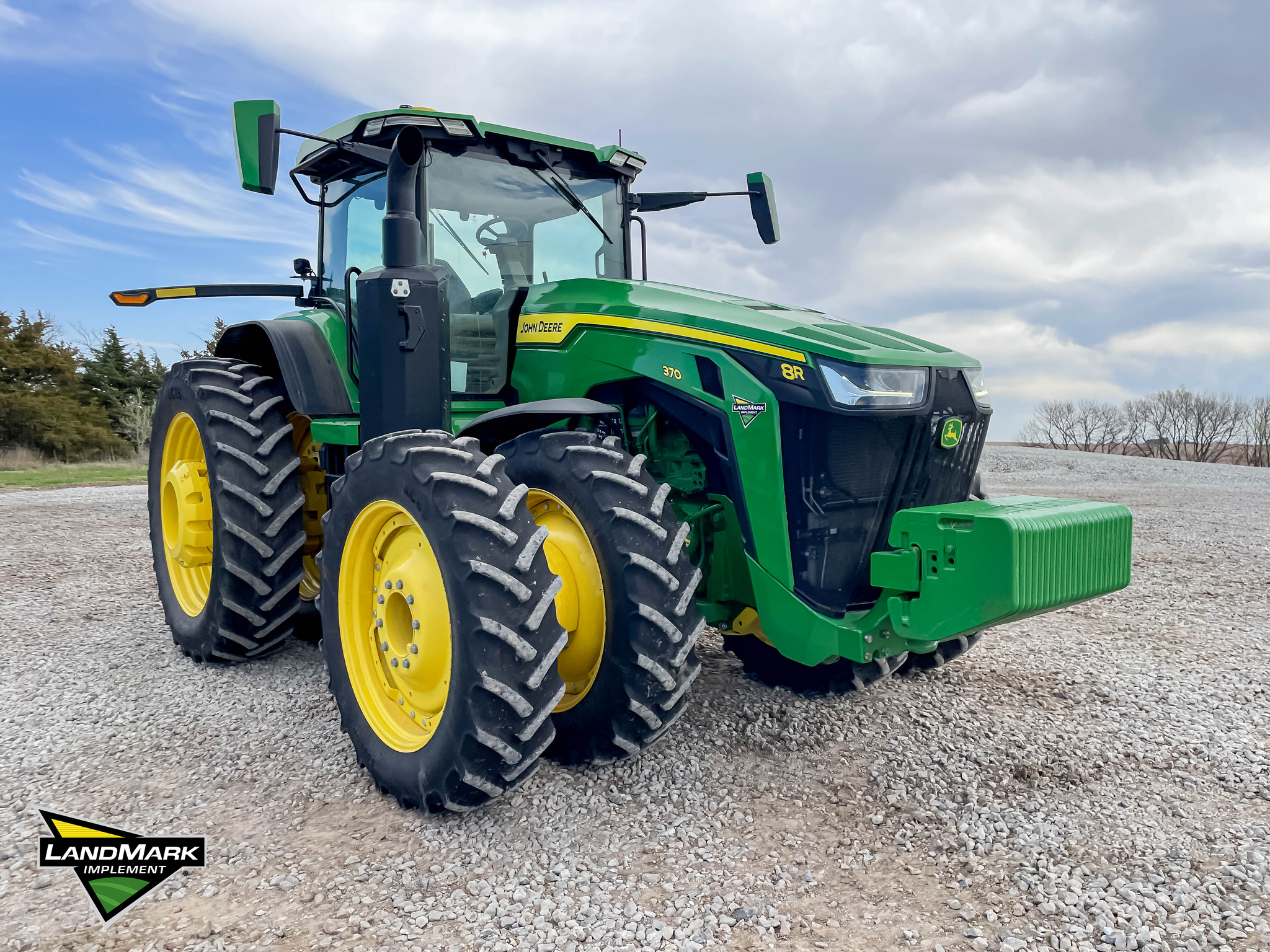  2023 John Deere 8R 370 at LandMark in Superior, NE
