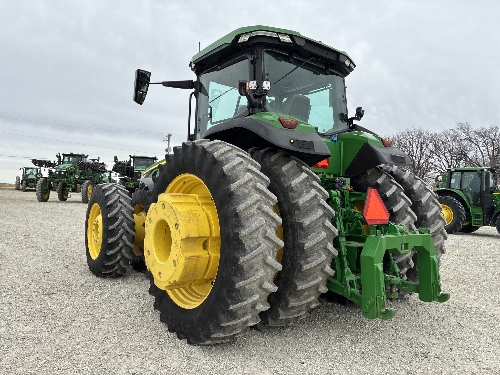  2023 John Deere 8R 410 at LandMark in Smith Center, KS