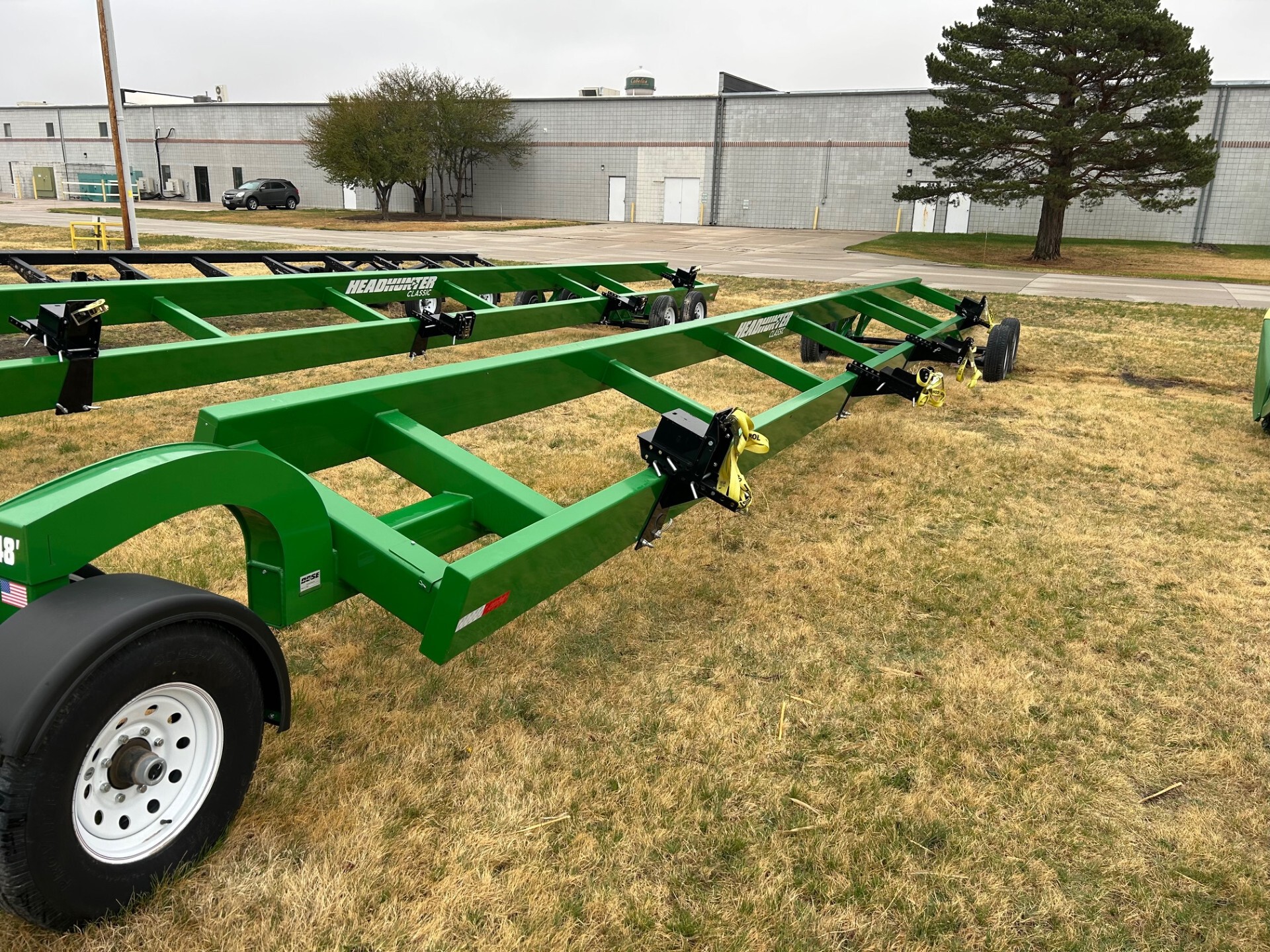  2023 Headhunter HHC43-DA/DB at LandMark in Kearney, NE