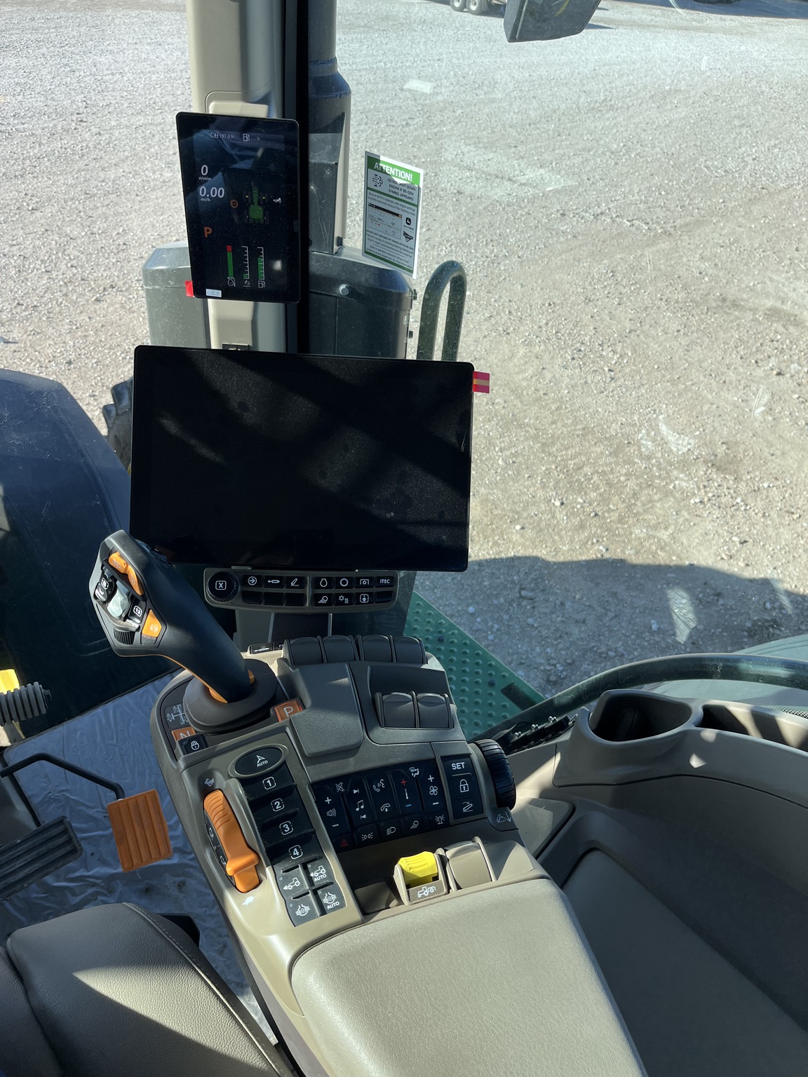  2025 John Deere 8R 410 at LandMark in Minden, NE