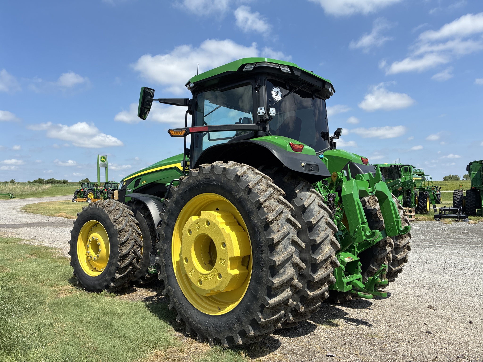  2024 John Deere 8R 370 at LandMark in Marysville, KS