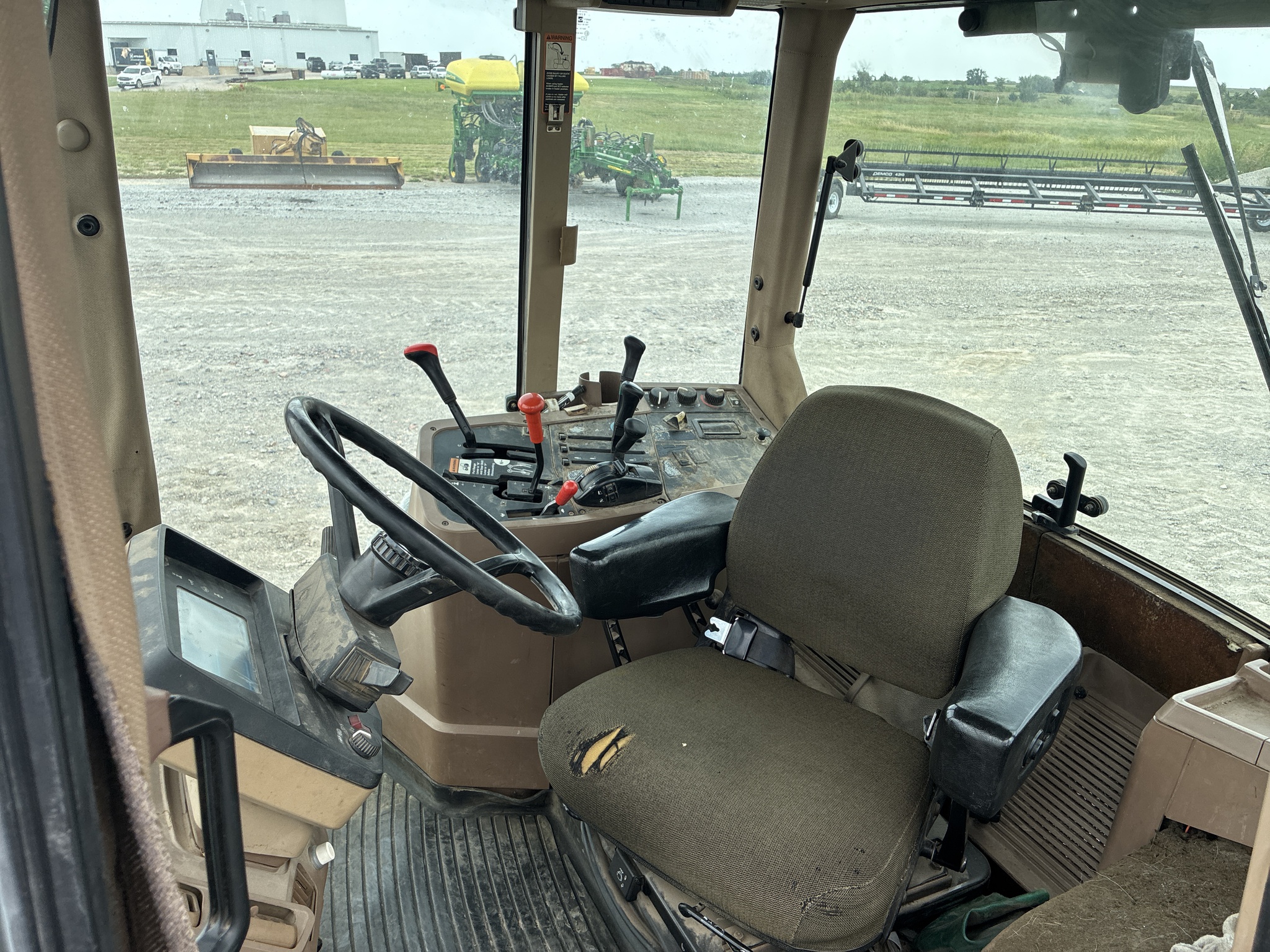  1996 John Deere 7810 at LandMark in Hebron, NE