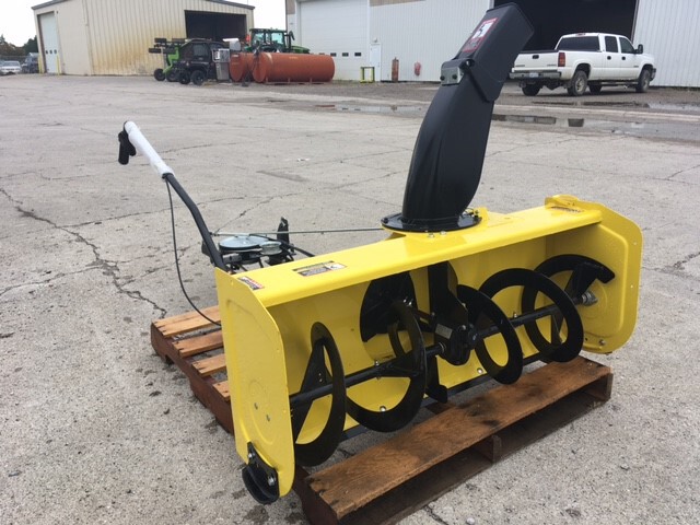 On Lot 2016 John Deere 44