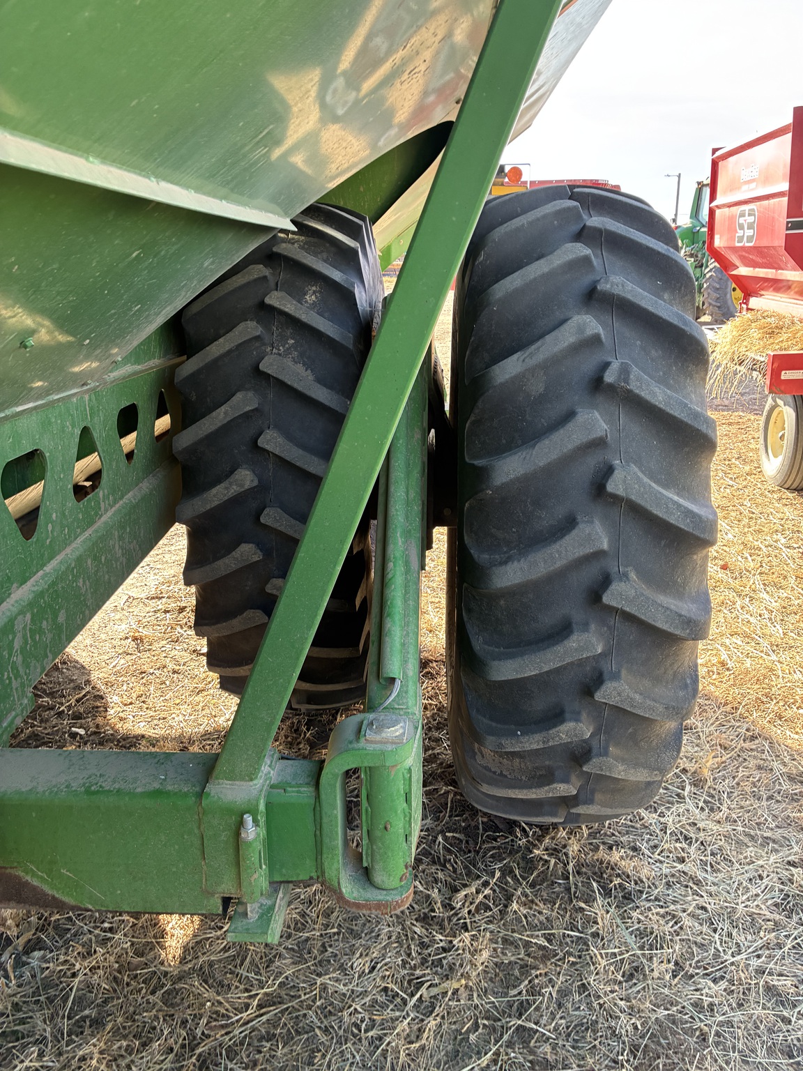  2009 Brent 1194 at LandMark in Holdrege, NE