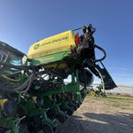  2023 John Deere 1725C at LandMark in Lexington, NE