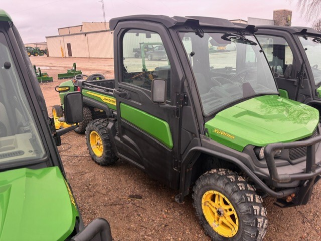 On Lot 2021 John Deere XUV835M HVAC Cab at Tri County Equipment Lapeer, MI