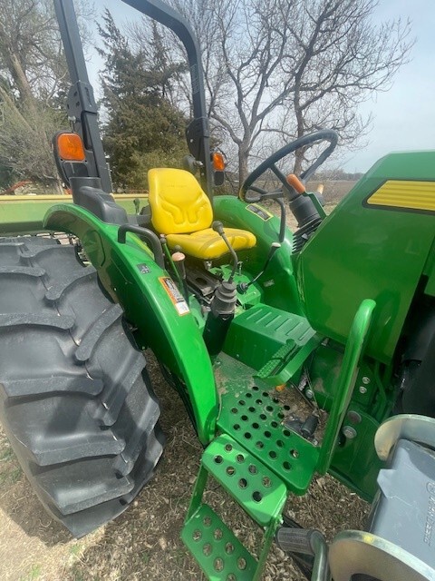  2016 John Deere 5075E at LandMark in Phillipsburg, KS