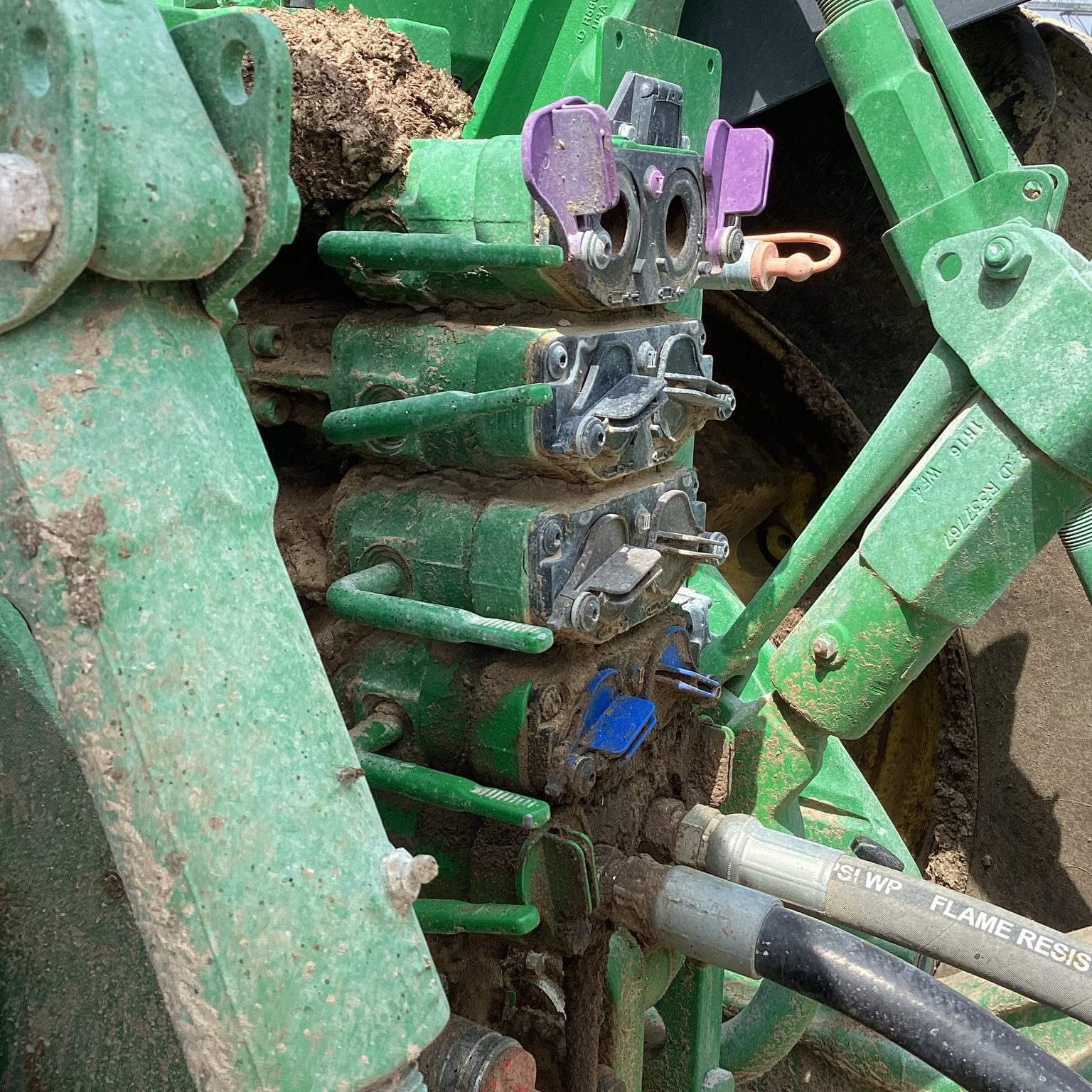  2022 John Deere 8R 250 at LandMark in Minden, NE