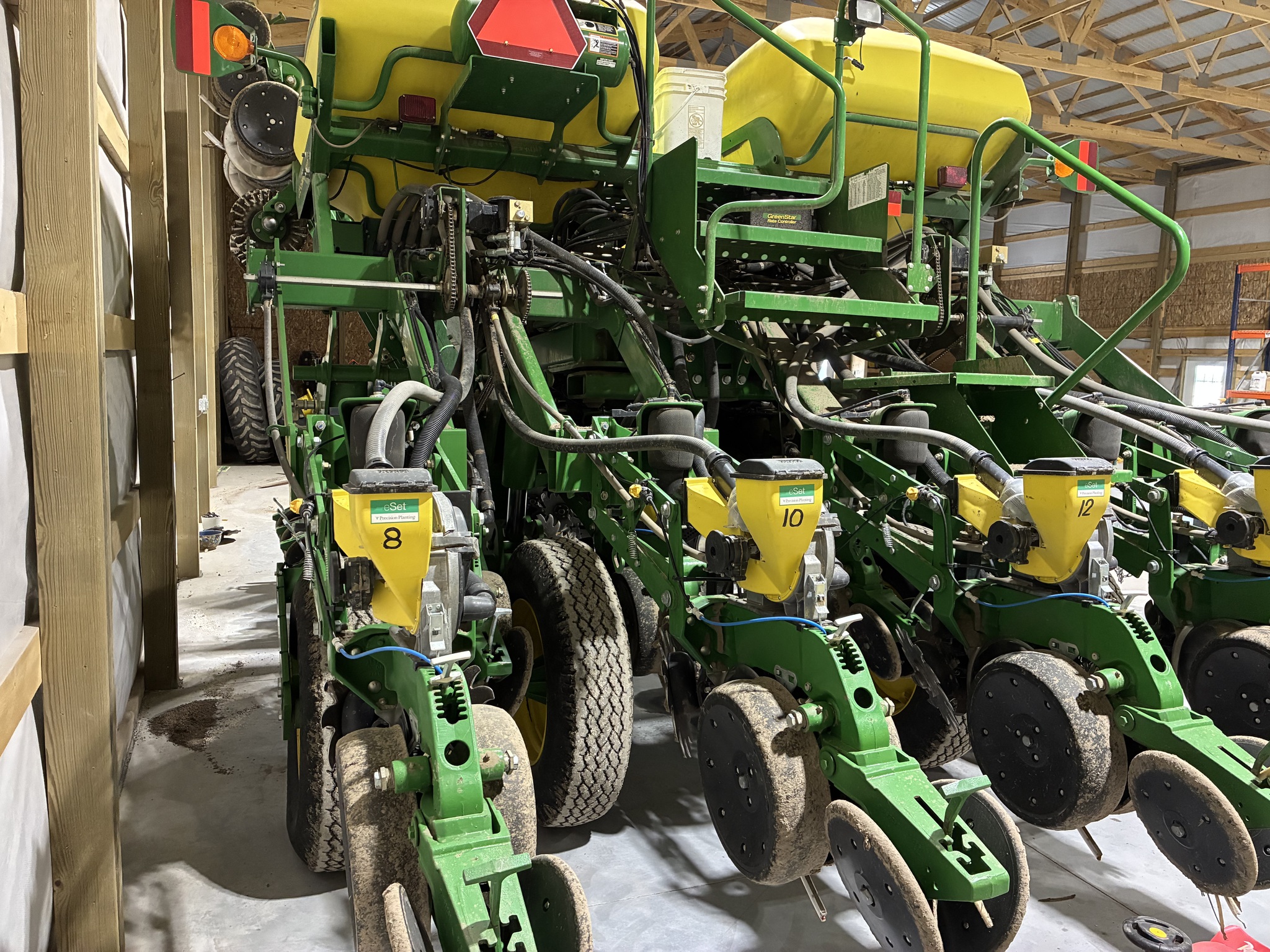  2013 John Deere 1790 at LandMark in Lexington, NE