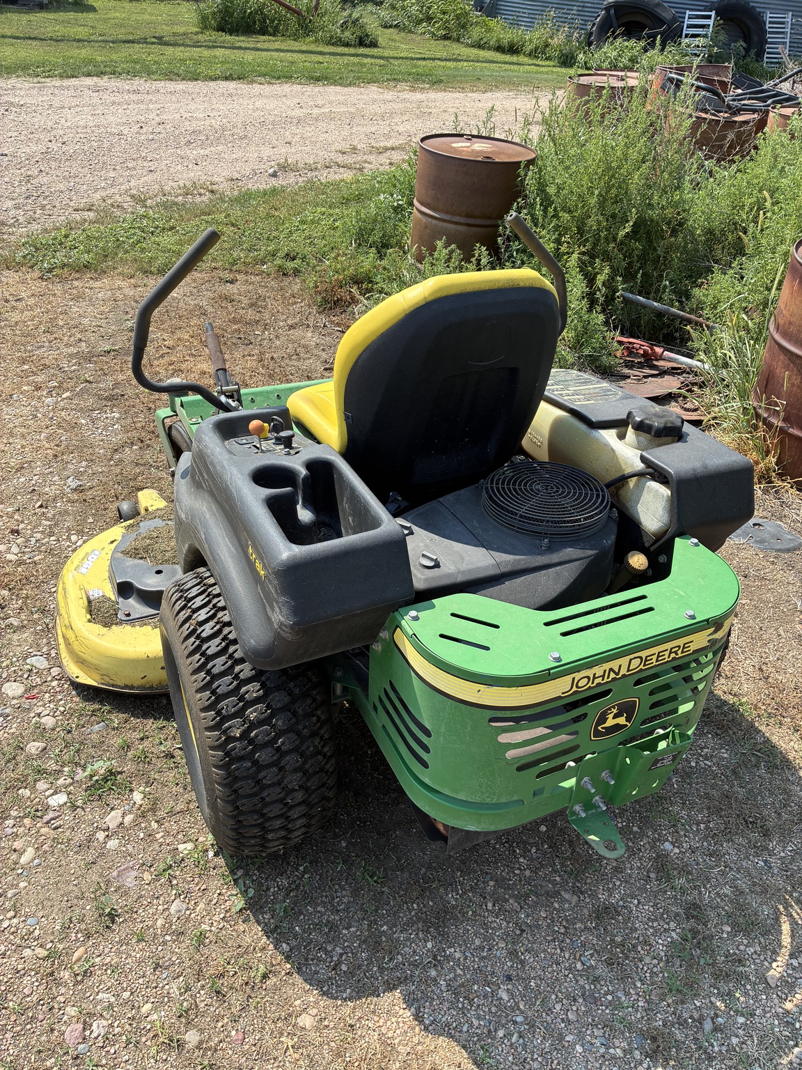  2007 John Deere Z445 at LandMark in Holdrege, NE