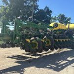  2021 John Deere 1775NT at LandMark in Beatrice, NE
