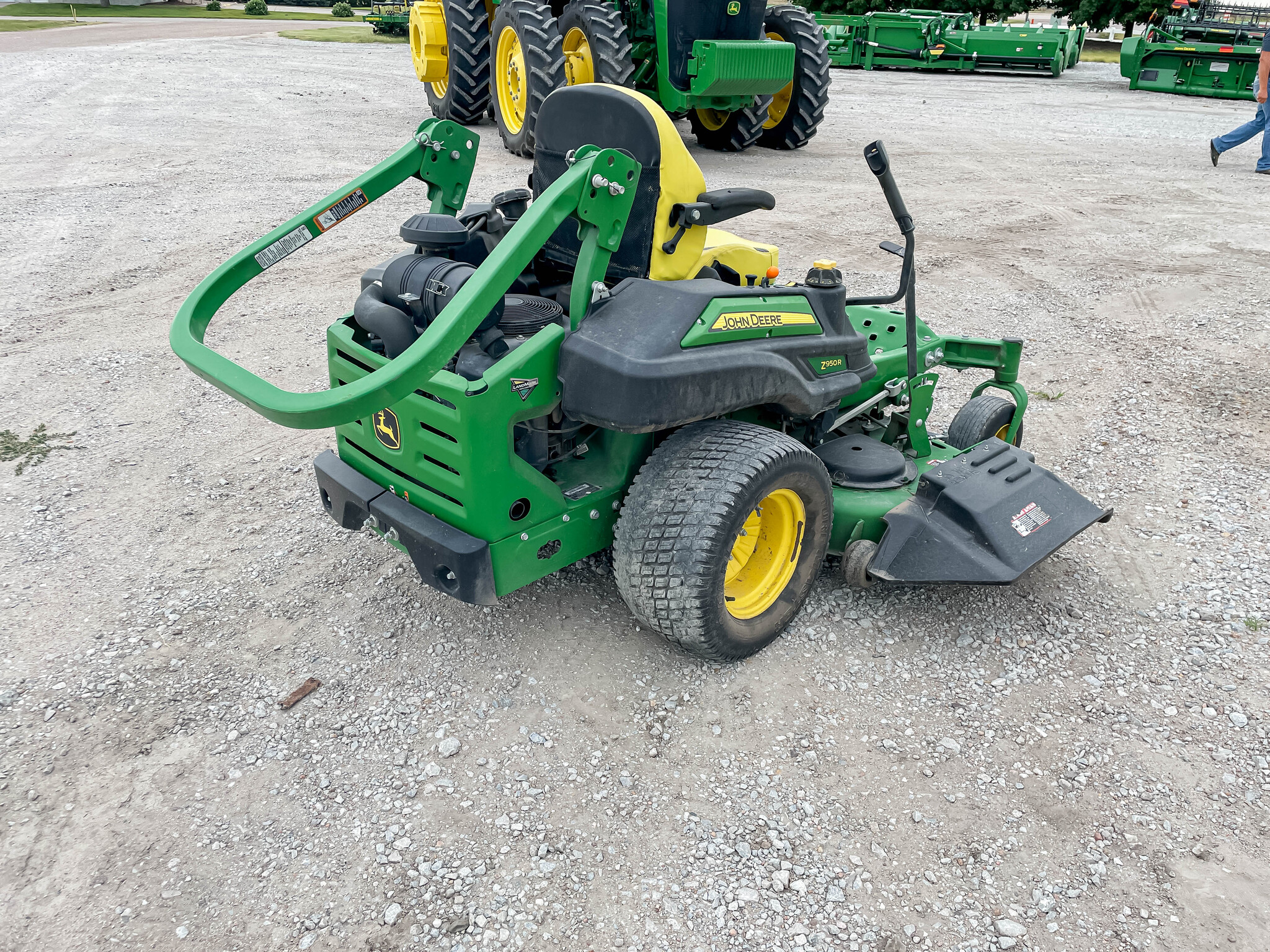  2019 John Deere Z950R at LandMark in Kearney, NE