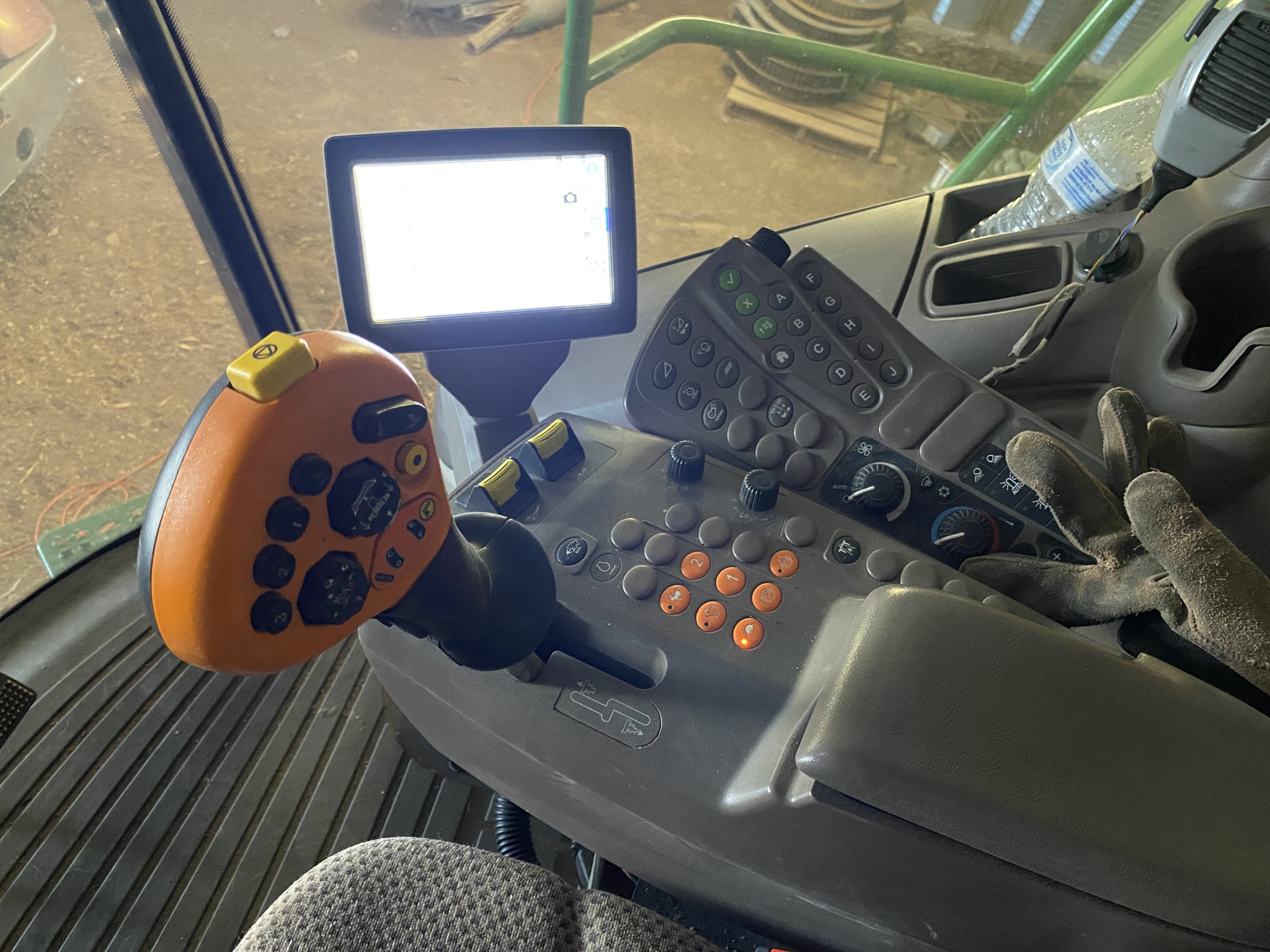  2015 John Deere S680 at LandMark in Red Cloud, NE