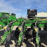  2014 John Deere DB80 at LandMark in Gothenburg, NE