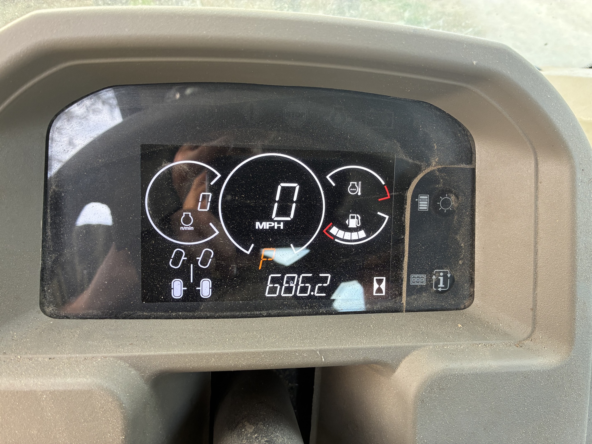  2023 John Deere XUV 835R at LandMark in Beatrice, NE