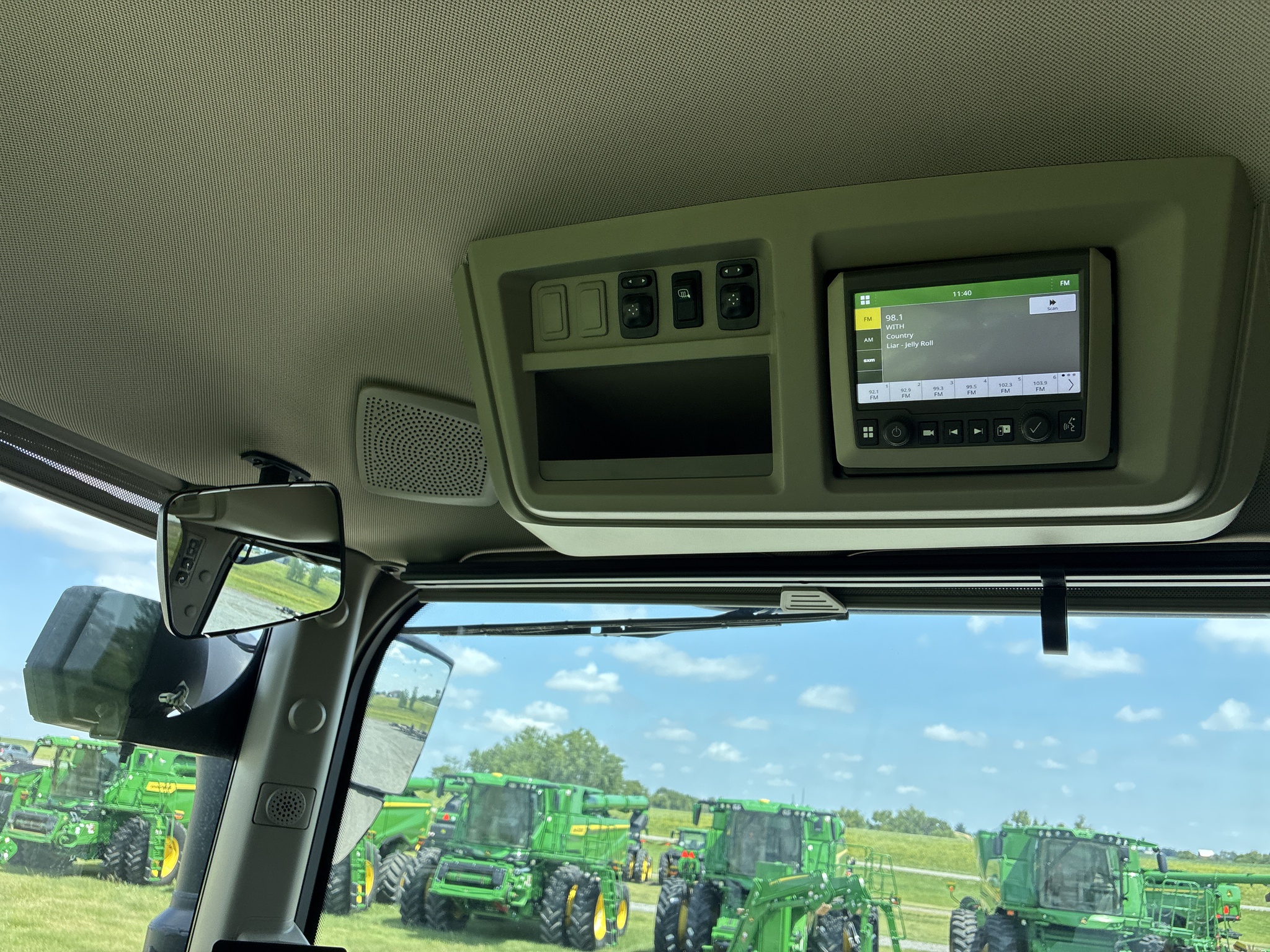  2024 John Deere 8R 370 at LandMark in Marysville, KS