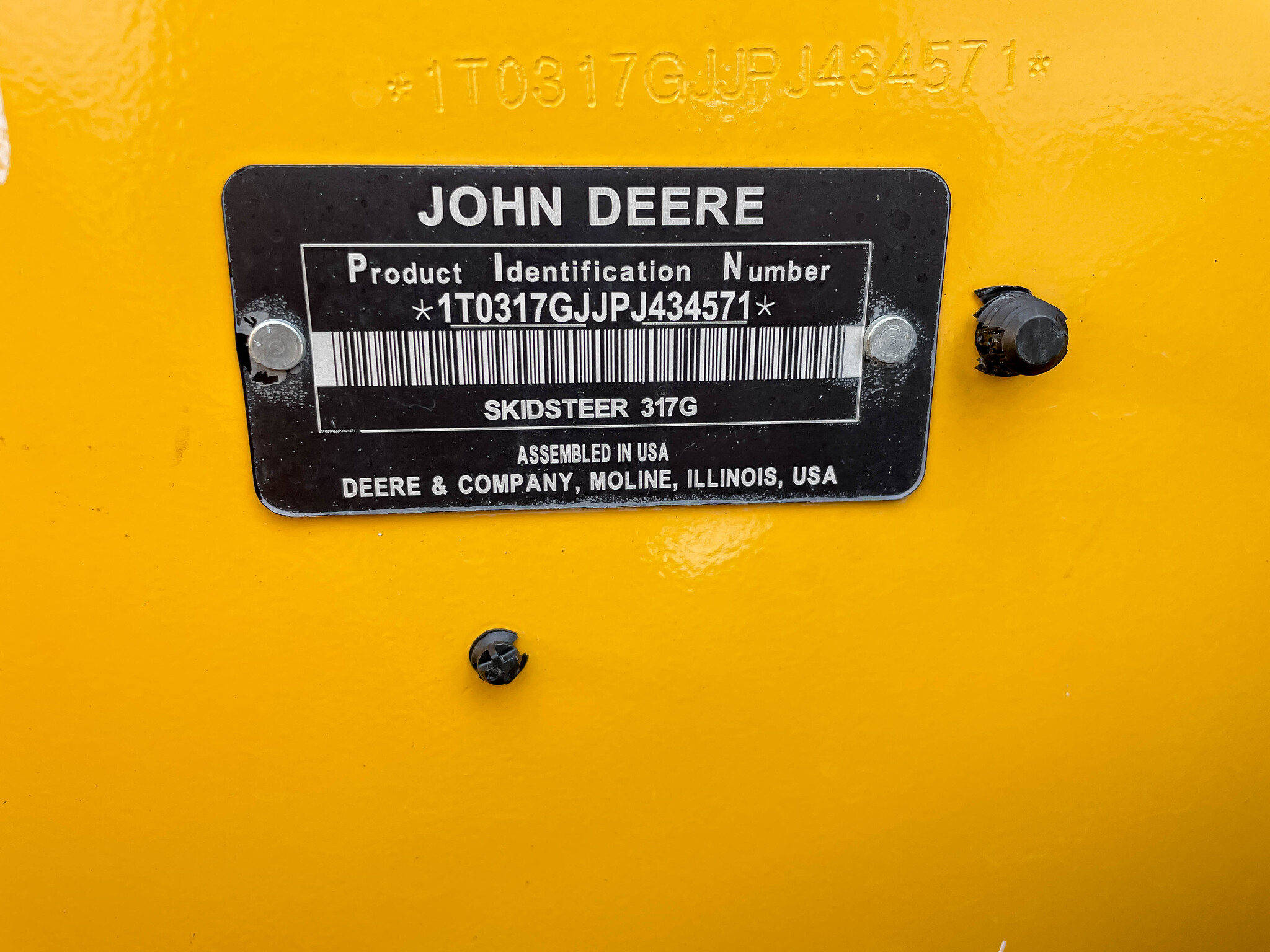  2022 John Deere 317G at LandMark in Minden, NE