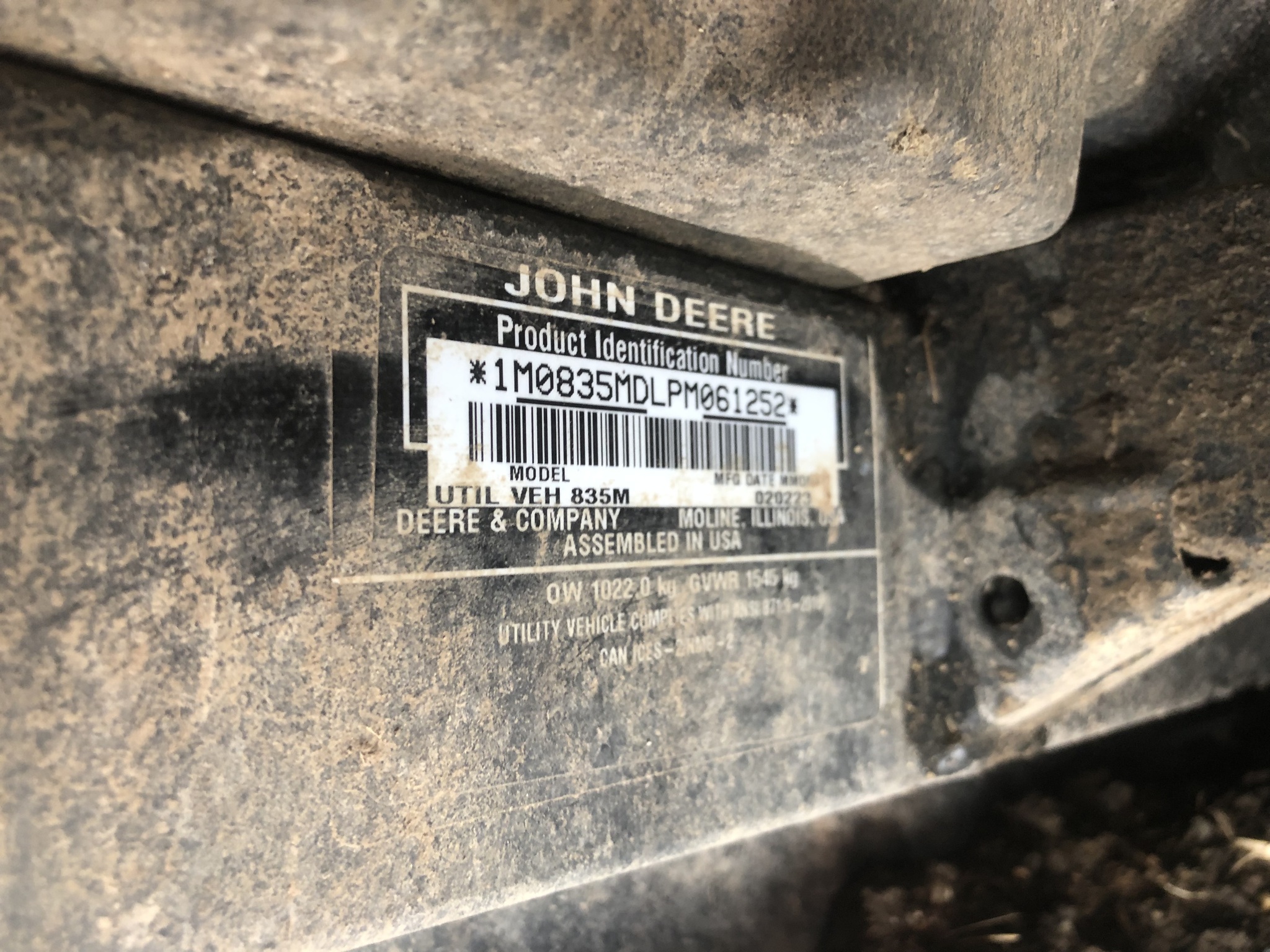  2023 John Deere XUV 835M at LandMark in Beatrice, NE