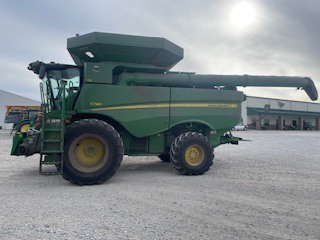  2024 John Deere S780 at LandMark in Fairfield, NE