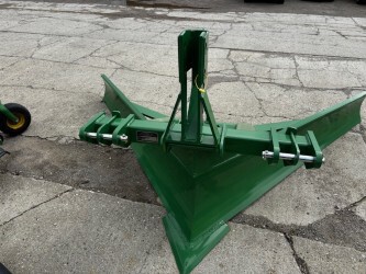 On Lot 2025 Yale VQ-118 at Tri County Equipment Sandusky, MI