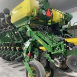  2022 John Deere 1795 at LandMark in Lexington, NE