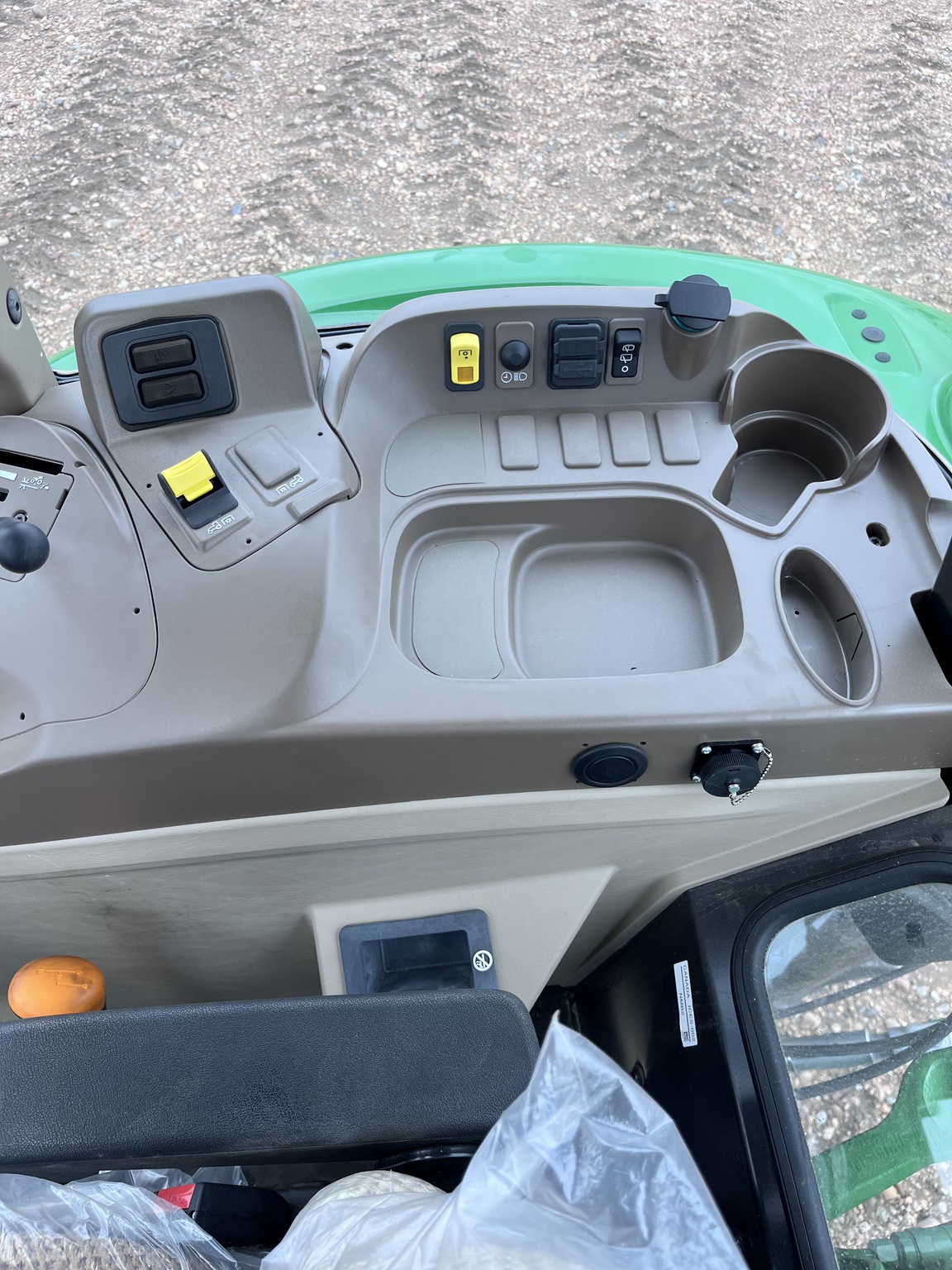  2023 John Deere 5075E at LandMark in Minden, NE