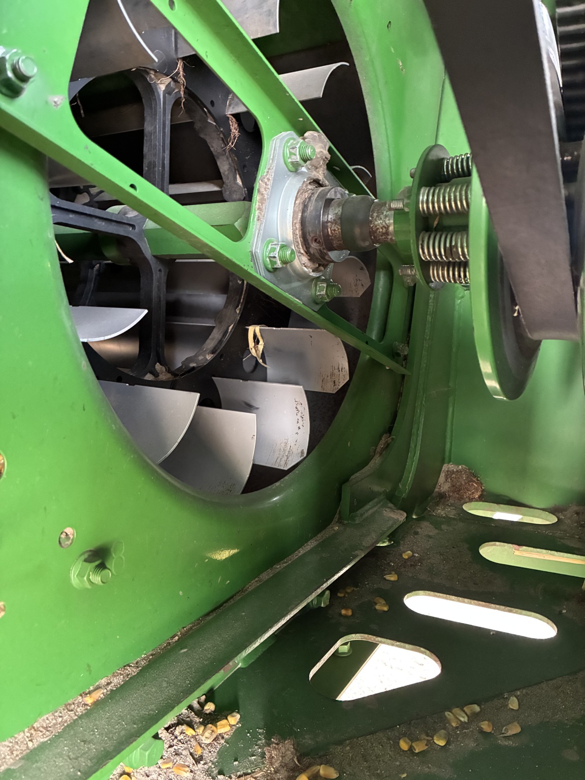  2015 John Deere S680 at LandMark in Arapahoe, NE