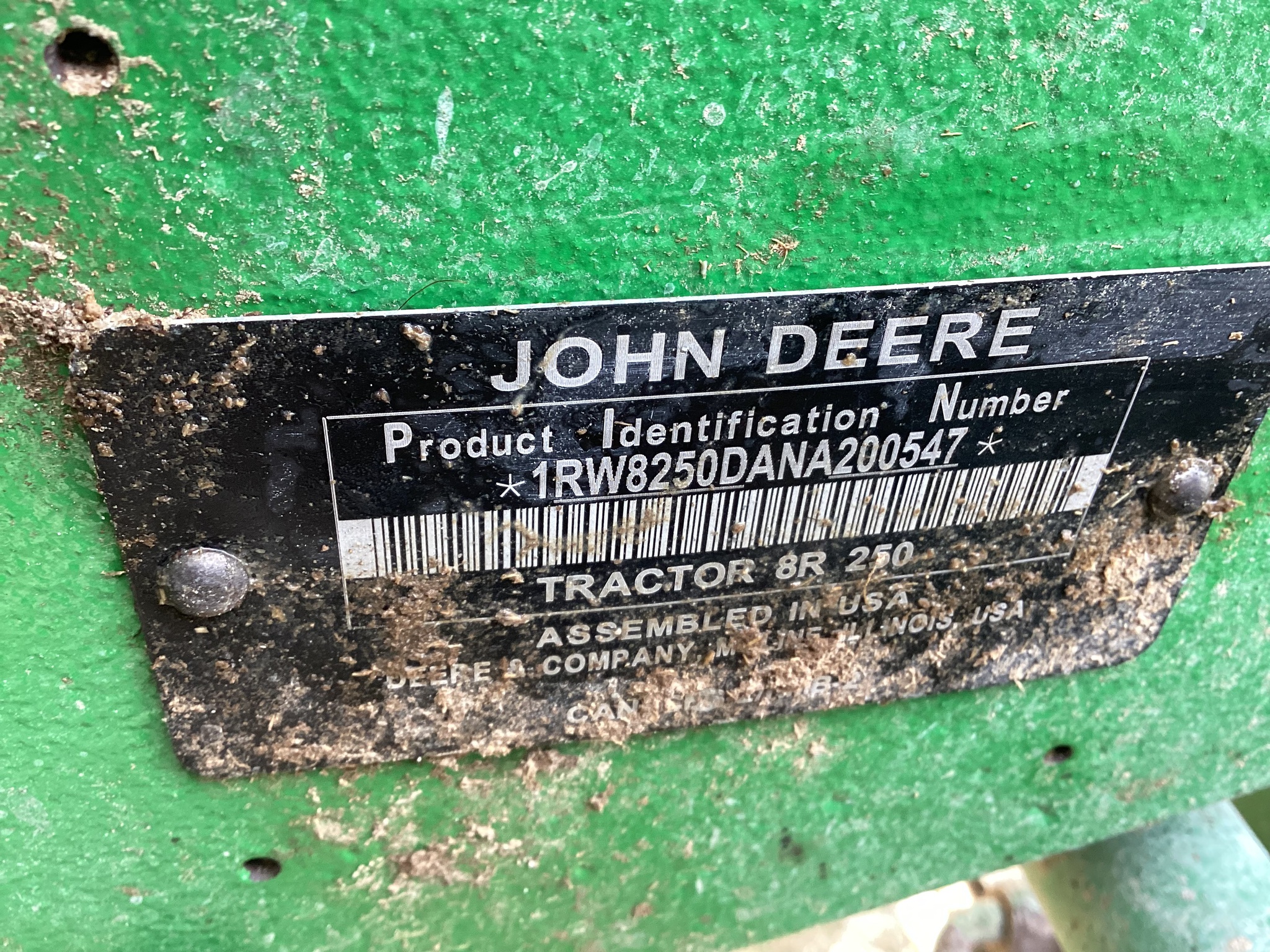  2022 John Deere 8R 250 at LandMark in Minden, NE