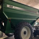  2012 J&m 750-18 at LandMark in Fairfield, NE