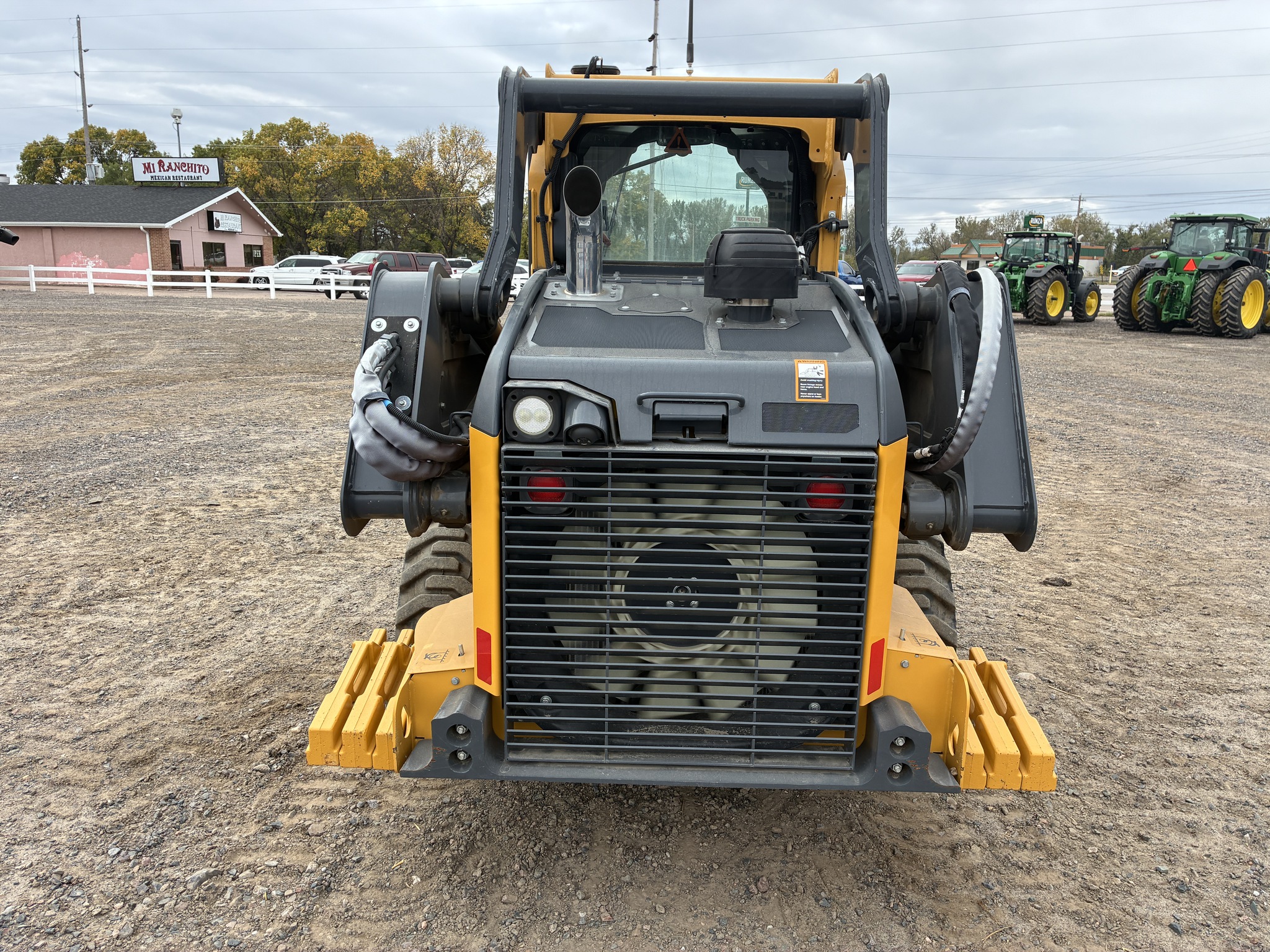  2023 John Deere 324G at LandMark in Gothenburg, NE
