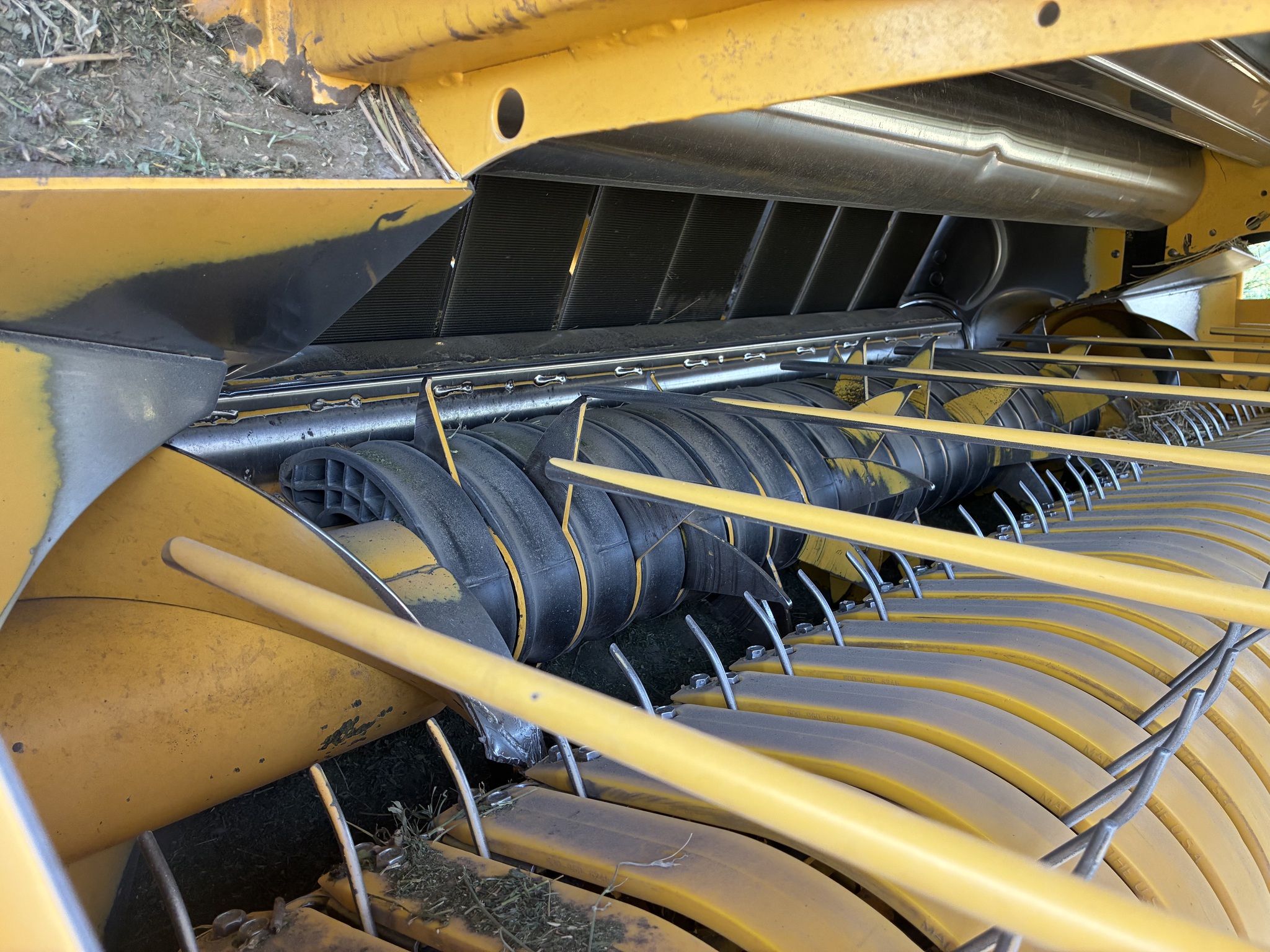 2023 NEW HOLLAND Rollbelt 560 at LandMark in Beatrice, NE