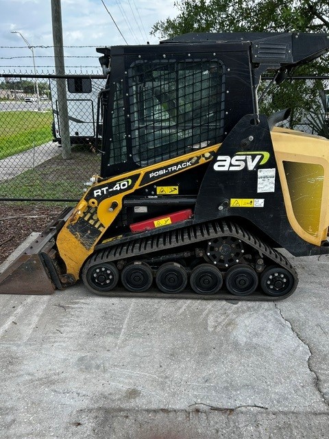   ASV RT-40 at Briggs JCB Orlando, FL