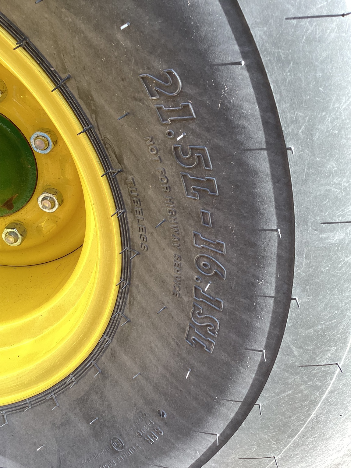  2024 John Deere 561R at LandMark in Gothenburg, NE