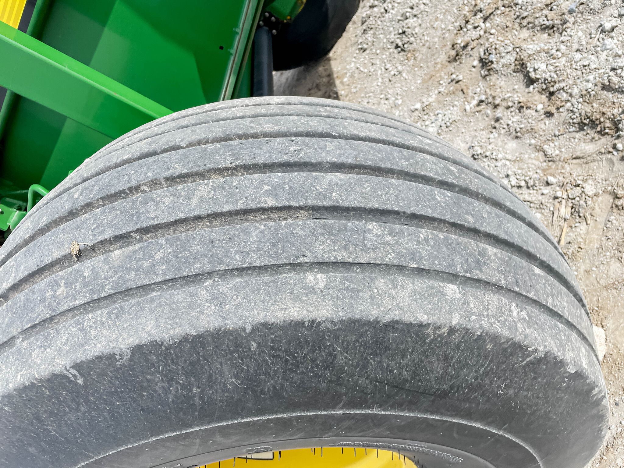  2014 John Deere 569 at LandMark in Hebron, NE