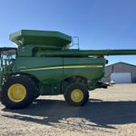  2024 John Deere S770 at LandMark in Gothenburg, NE