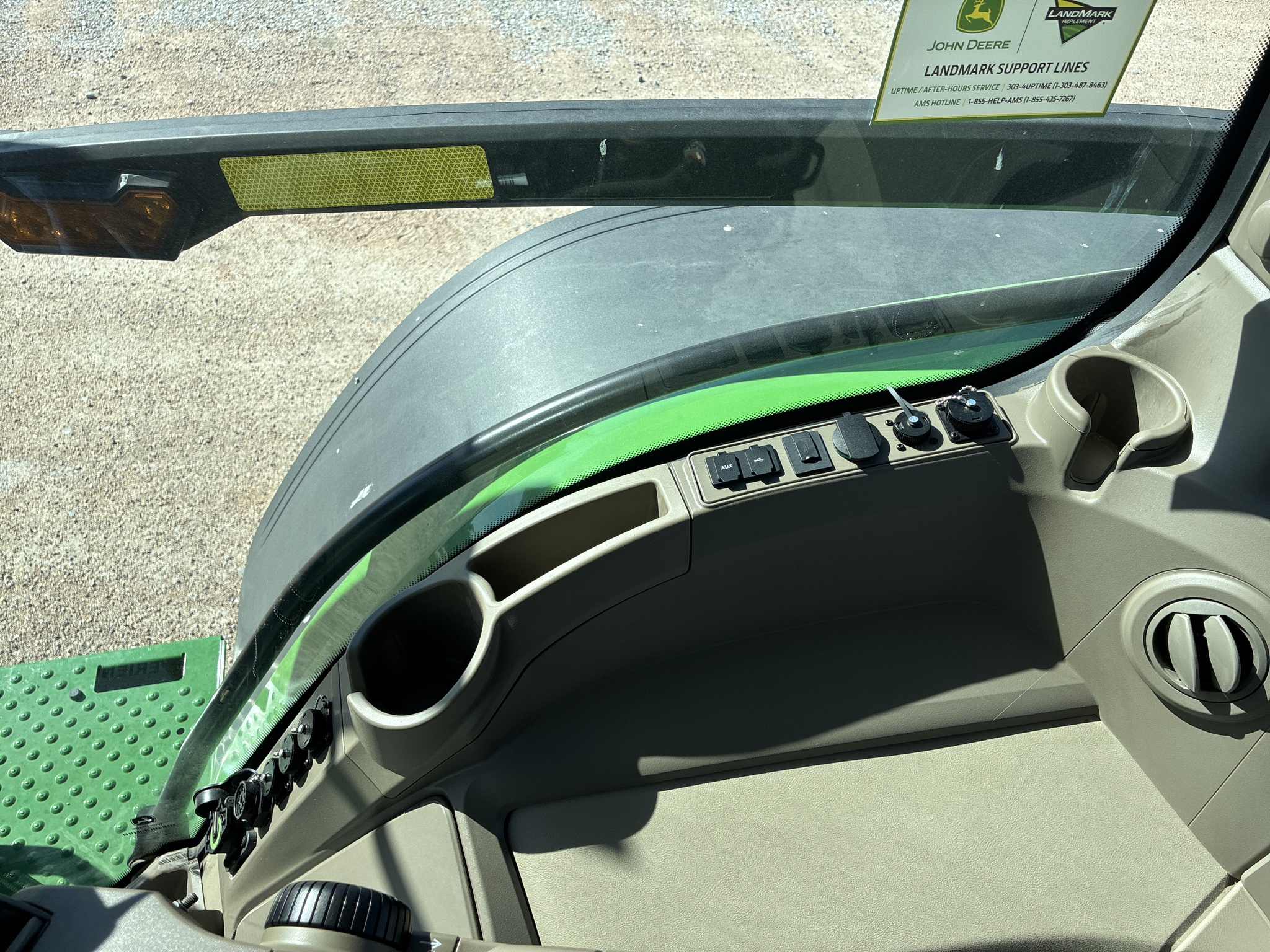  2025 John Deere 8R 370 at LandMark in Hebron, NE