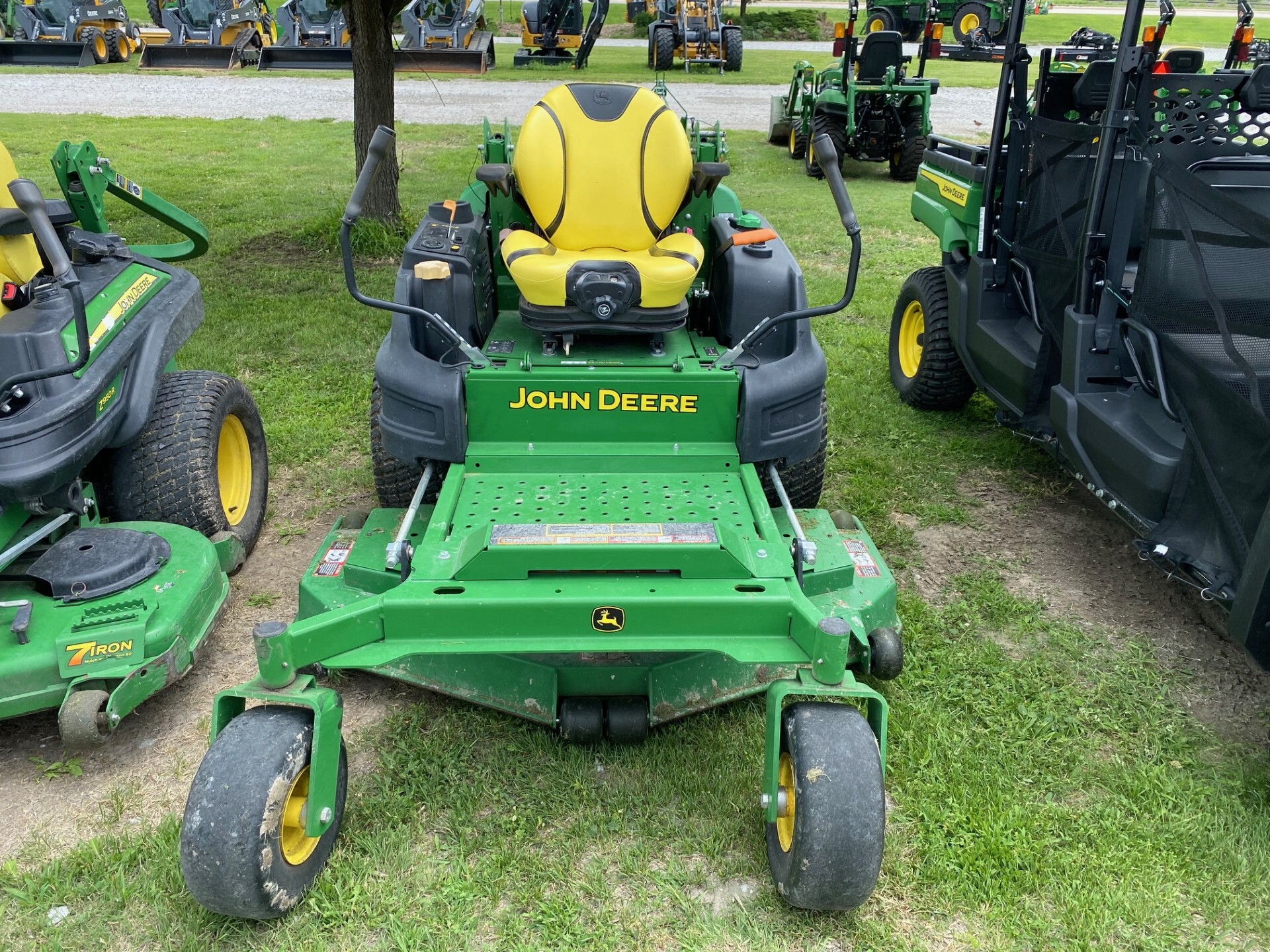  2019 John Deere Z997R at LandMark in Kearney, NE